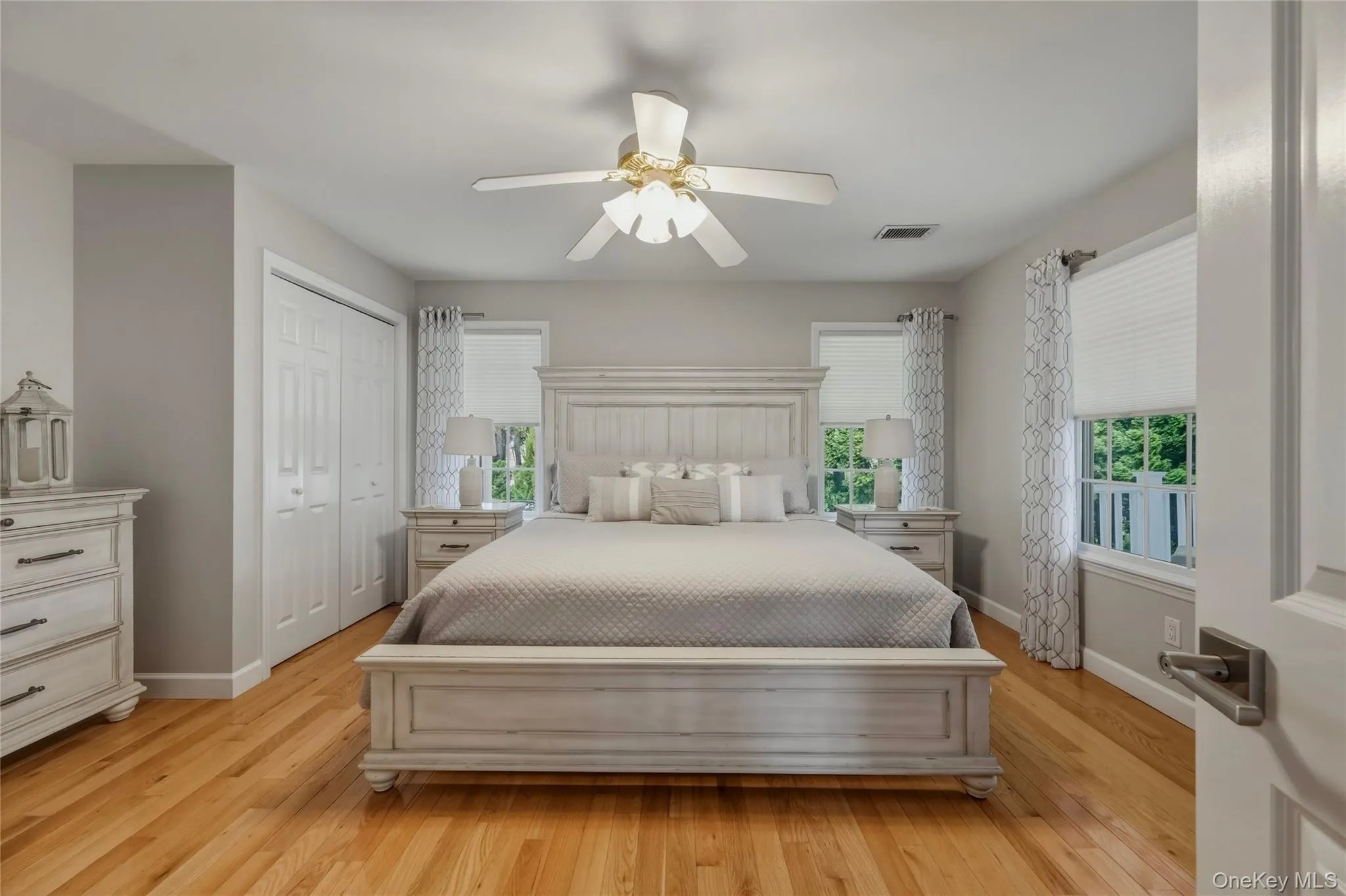 5 Juniper Lane, Southampton, NY, 4 Bedrooms Bedrooms, 14 Rooms Rooms,3 BathroomsBathrooms,Residential,For Rent,Juniper,0,1035054 5 Juniper Lane, Southampton, NY, 4 Bedrooms Bedrooms, 14 Rooms Rooms,3 BathroomsBathrooms,Residential,For Rent,Juniper,0,1035054