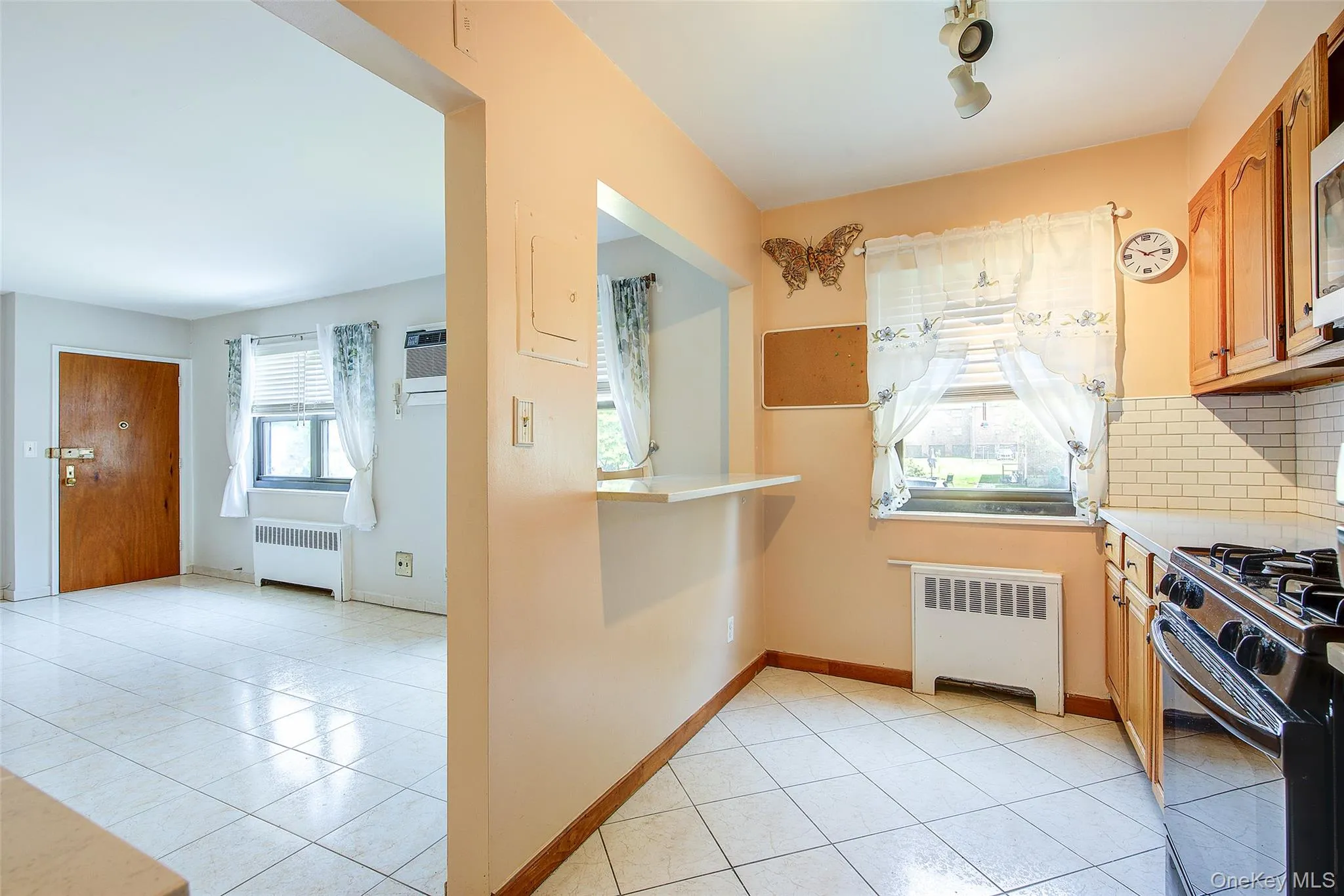 17-04 160th Street, New York, NY, 2 Bedrooms Bedrooms, 5 Rooms Rooms,1 BathroomBathrooms,Residential,For Rent,160th,0,1035055 17-04 160th Street, New York, NY, 2 Bedrooms Bedrooms, 5 Rooms Rooms,1 BathroomBathrooms,Residential,For Rent,160th,0,1035055