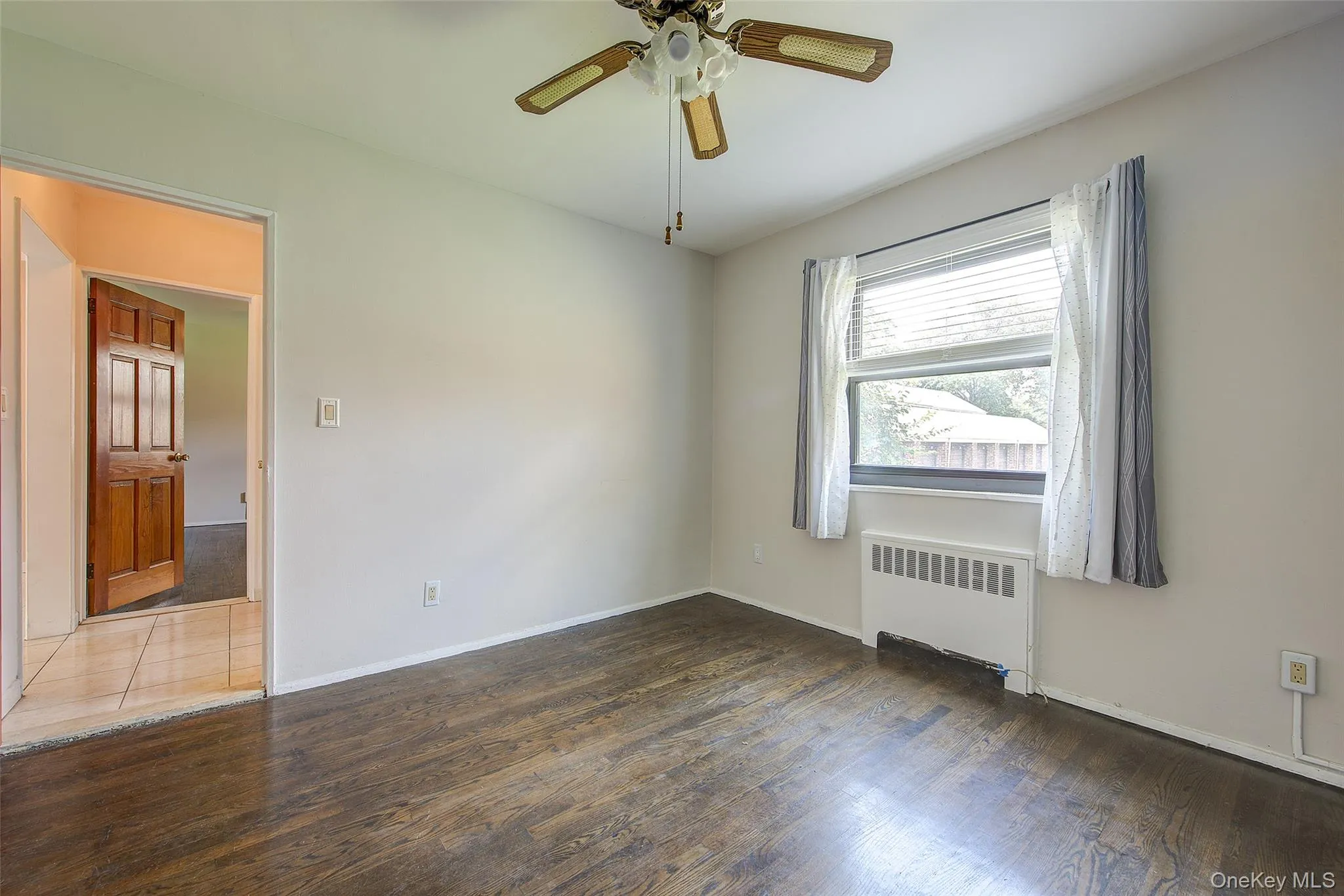 17-04 160th Street, New York, NY, 2 Bedrooms Bedrooms, 5 Rooms Rooms,1 BathroomBathrooms,Residential,For Rent,160th,0,1035055 17-04 160th Street, New York, NY, 2 Bedrooms Bedrooms, 5 Rooms Rooms,1 BathroomBathrooms,Residential,For Rent,160th,0,1035055