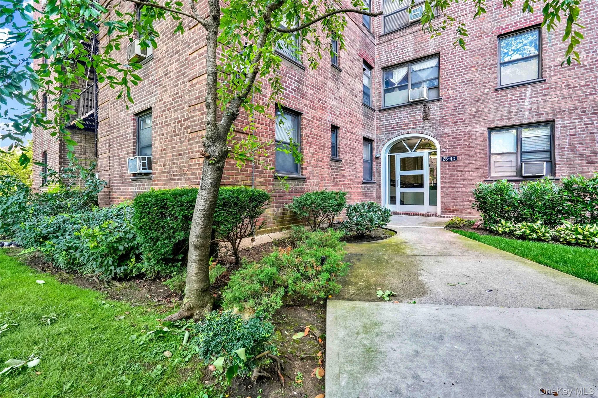 25-40 Union Street, New York, NY, 2 Bedrooms Bedrooms, 5 Rooms Rooms,1 BathroomBathrooms,Residential,For Rent,Union,0,1035061 25-40 Union Street, New York, NY, 2 Bedrooms Bedrooms, 5 Rooms Rooms,1 BathroomBathrooms,Residential,For Rent,Union,0,1035061