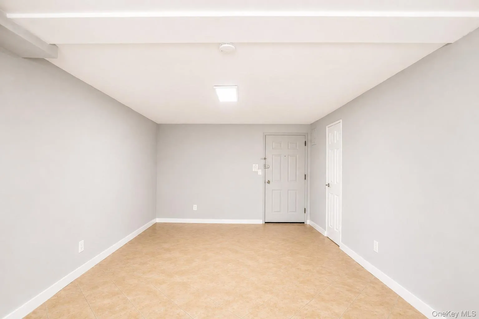 470 Broadway, Long Beach, NY, 3 Rooms Rooms,1 BathroomBathrooms,Residential Lease,For Rent,Broadway,0,1035063 470 Broadway, Long Beach, NY, 3 Rooms Rooms,1 BathroomBathrooms,Residential Lease,For Rent,Broadway,0,1035063