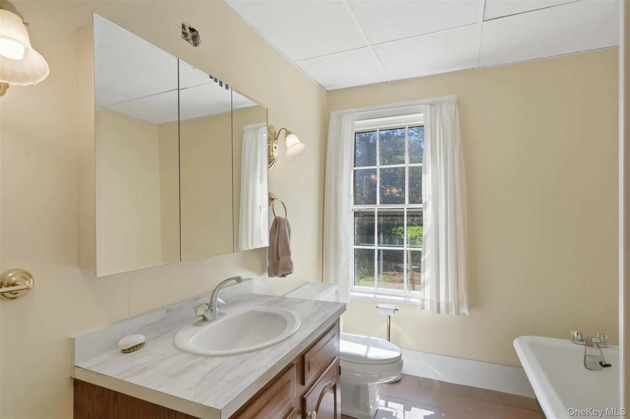 118 Ridge Drive, Mount Hope, NY, 4 Bedrooms Bedrooms, 13 Rooms Rooms,3 BathroomsBathrooms,Residential,For Rent,Ridge,0,1035070 118 Ridge Drive, Mount Hope, NY, 4 Bedrooms Bedrooms, 13 Rooms Rooms,3 BathroomsBathrooms,Residential,For Rent,Ridge,0,1035070