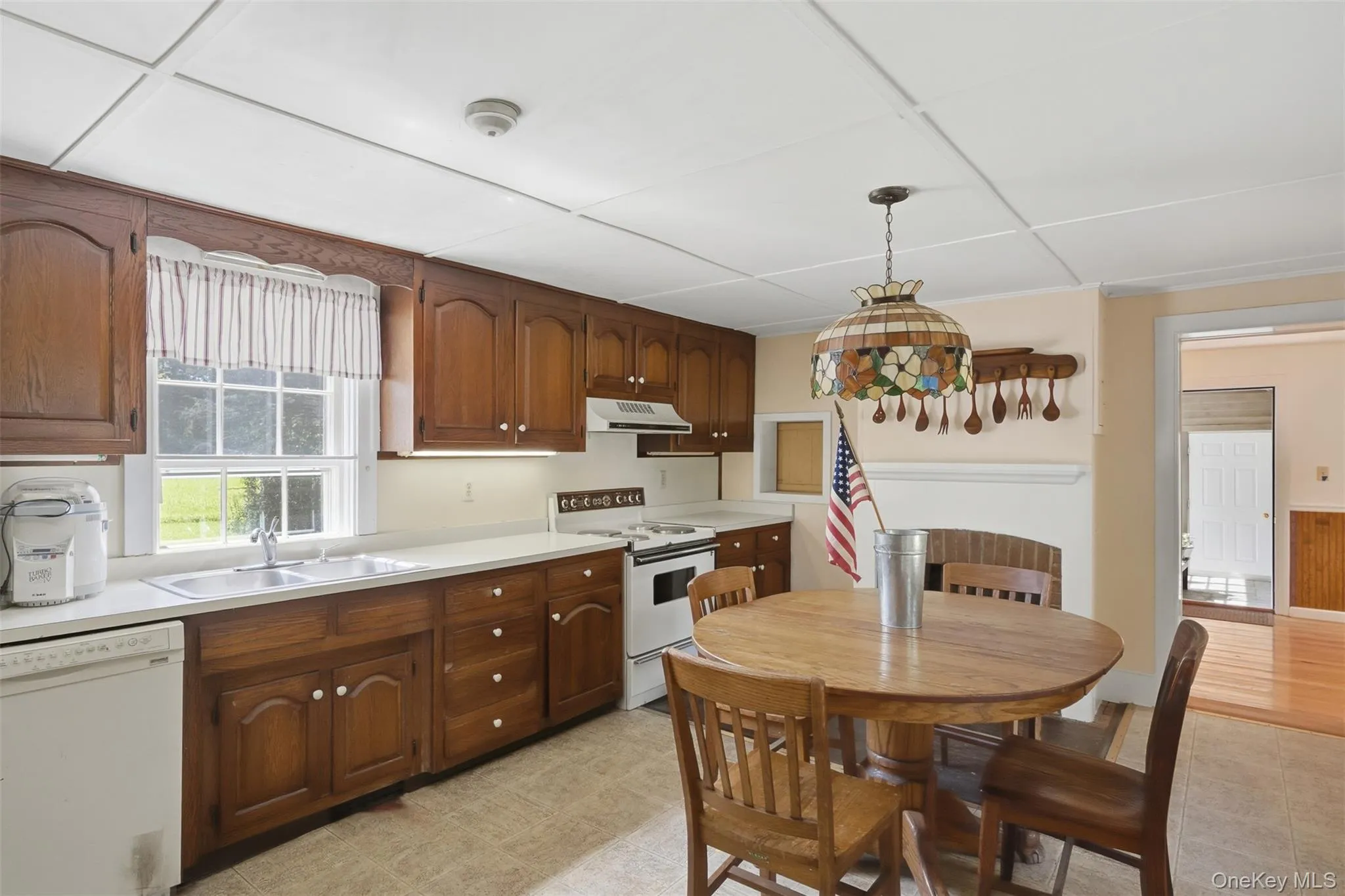 118 Ridge Drive, Mount Hope, NY, 4 Bedrooms Bedrooms, 13 Rooms Rooms,3 BathroomsBathrooms,Residential,For Rent,Ridge,0,1035070 118 Ridge Drive, Mount Hope, NY, 4 Bedrooms Bedrooms, 13 Rooms Rooms,3 BathroomsBathrooms,Residential,For Rent,Ridge,0,1035070