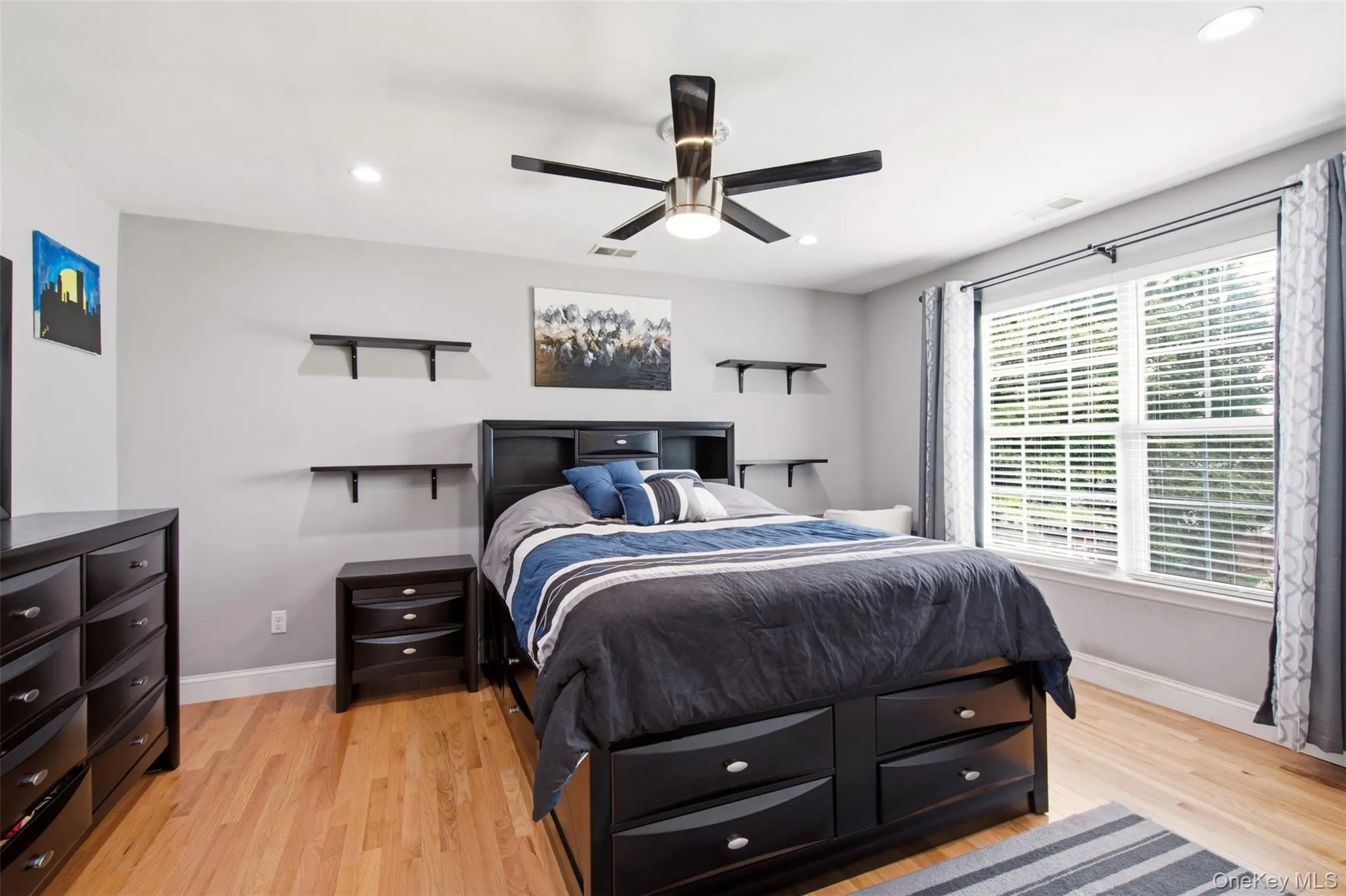 2 Sherwood Drive, Brookhaven, NY, 5 Bedrooms Bedrooms, 9 Rooms Rooms,3 BathroomsBathrooms,Residential,For Rent,Sherwood,0,1035071 2 Sherwood Drive, Brookhaven, NY, 5 Bedrooms Bedrooms, 9 Rooms Rooms,3 BathroomsBathrooms,Residential,For Rent,Sherwood,0,1035071