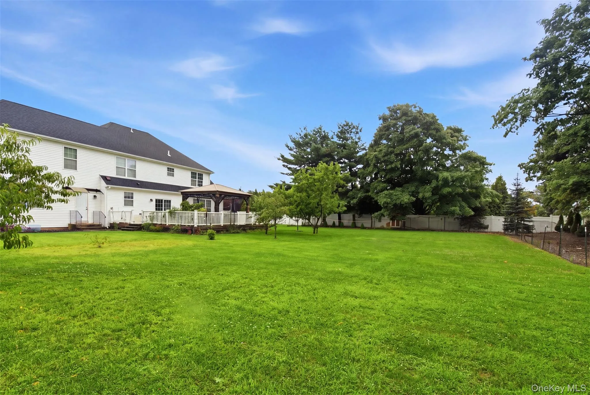 2 Sherwood Drive, Brookhaven, NY, 5 Bedrooms Bedrooms, 9 Rooms Rooms,3 BathroomsBathrooms,Residential,For Rent,Sherwood,0,1035071 2 Sherwood Drive, Brookhaven, NY, 5 Bedrooms Bedrooms, 9 Rooms Rooms,3 BathroomsBathrooms,Residential,For Rent,Sherwood,0,1035071