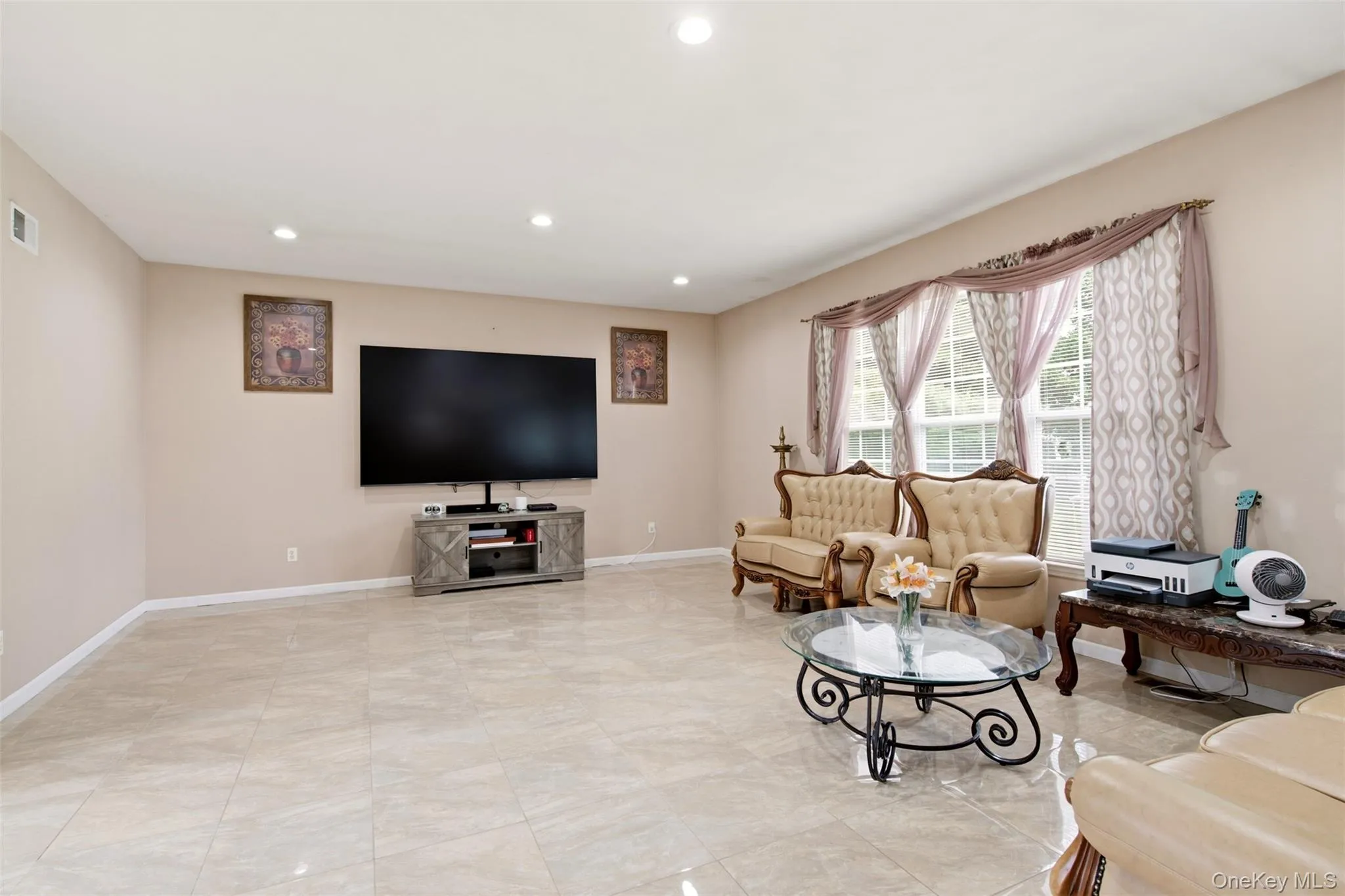 2 Sherwood Drive, Brookhaven, NY, 5 Bedrooms Bedrooms, 9 Rooms Rooms,3 BathroomsBathrooms,Residential,For Rent,Sherwood,0,1035071 2 Sherwood Drive, Brookhaven, NY, 5 Bedrooms Bedrooms, 9 Rooms Rooms,3 BathroomsBathrooms,Residential,For Rent,Sherwood,0,1035071