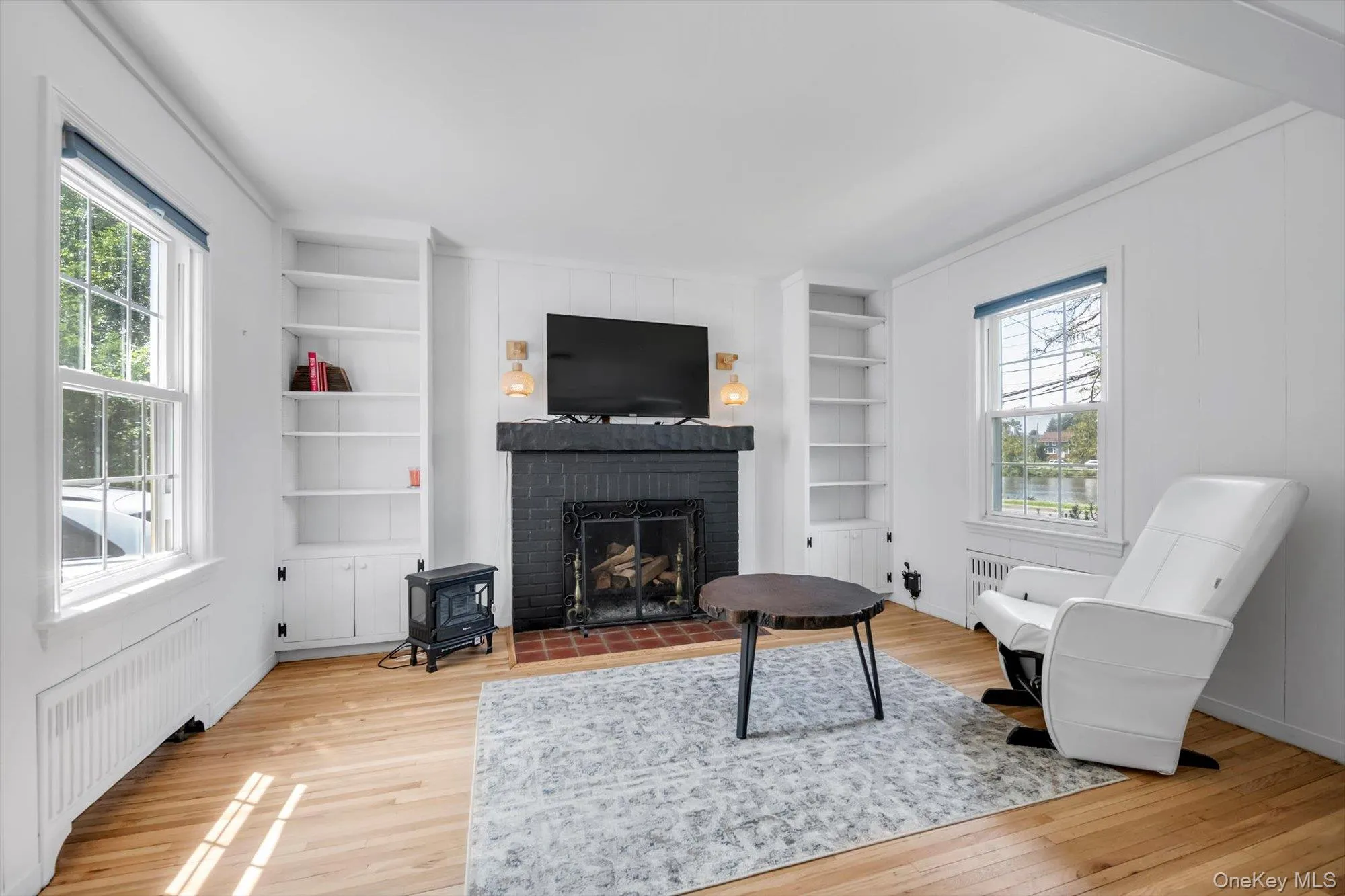 22 Harbor Road, North Hempstead, NY, 3 Bedrooms Bedrooms, 5 Rooms Rooms,2 BathroomsBathrooms,Residential Lease,For Rent,Harbor,0,1035073 22 Harbor Road, North Hempstead, NY, 3 Bedrooms Bedrooms, 5 Rooms Rooms,2 BathroomsBathrooms,Residential Lease,For Rent,Harbor,0,1035073