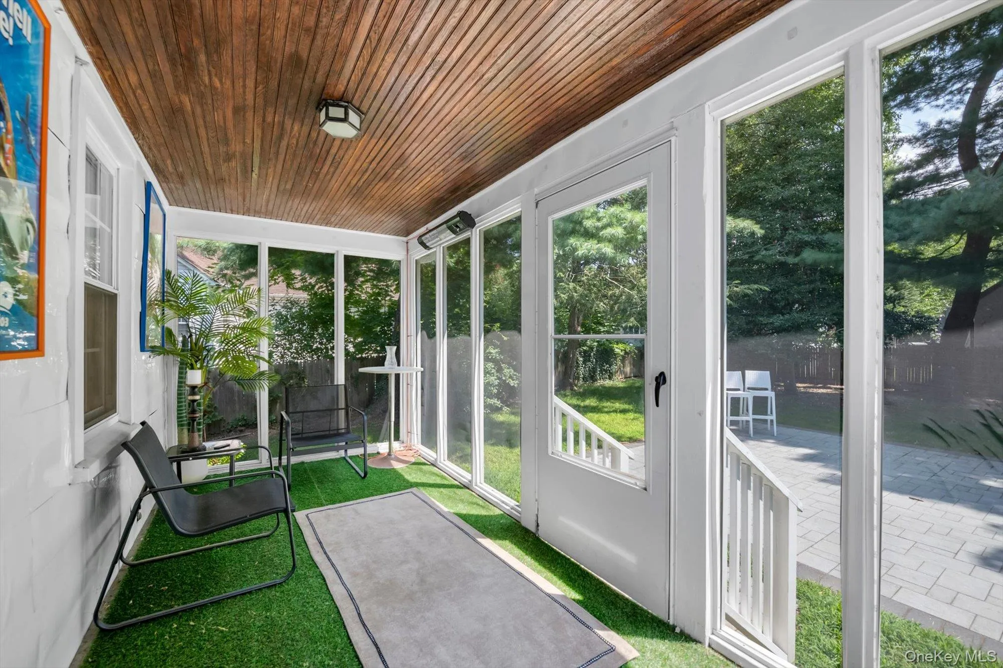 First Floor Screened in Porch First Floor Screened in Porch
