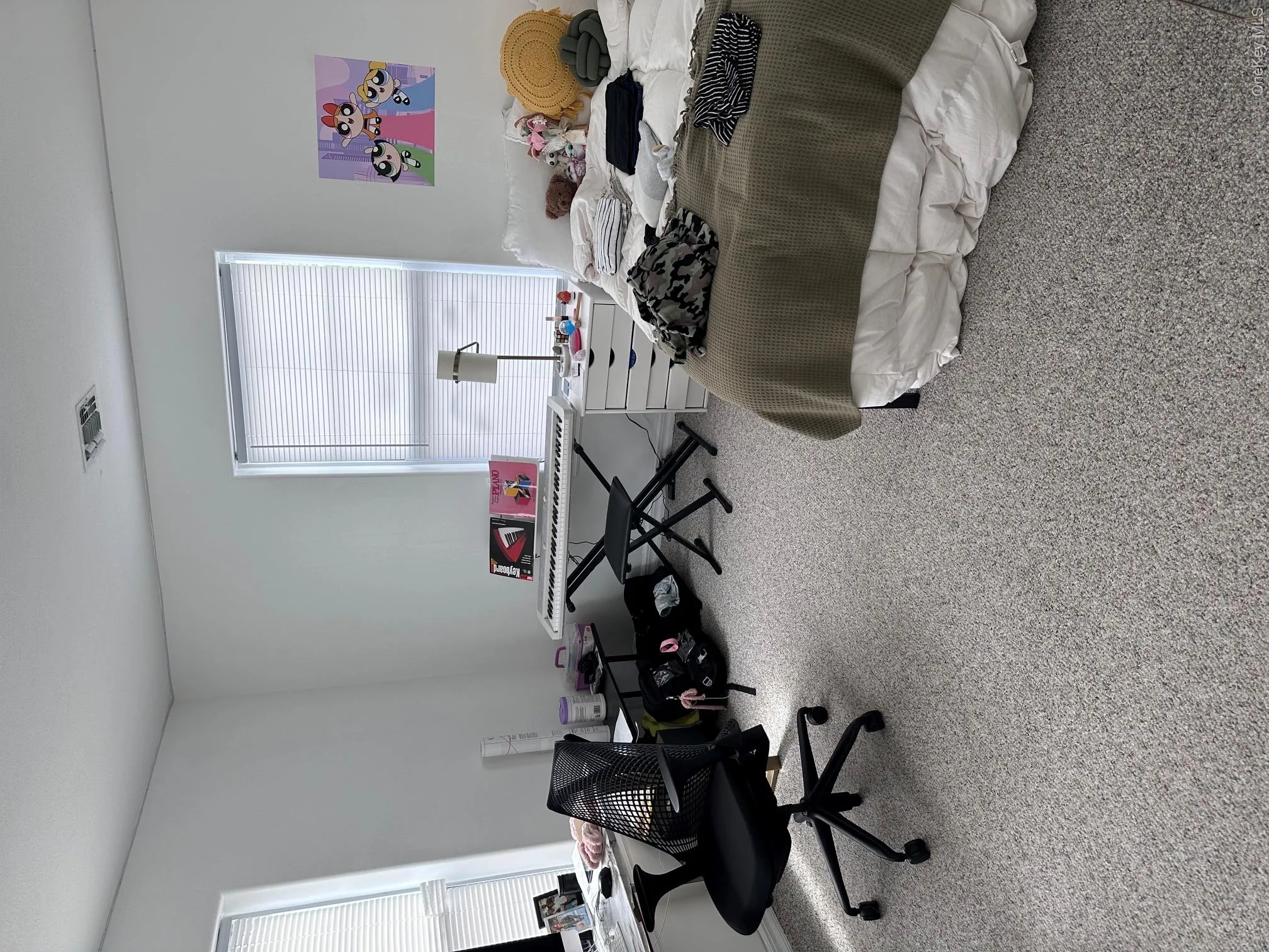 244 Beach Breeze Place, New York, NY, 2 Bedrooms Bedrooms, 5 Rooms Rooms,1 BathroomBathrooms,Residential Lease,For Rent,Beach Breeze,0,1035075 244 Beach Breeze Place, New York, NY, 2 Bedrooms Bedrooms, 5 Rooms Rooms,1 BathroomBathrooms,Residential Lease,For Rent,Beach Breeze,0,1035075