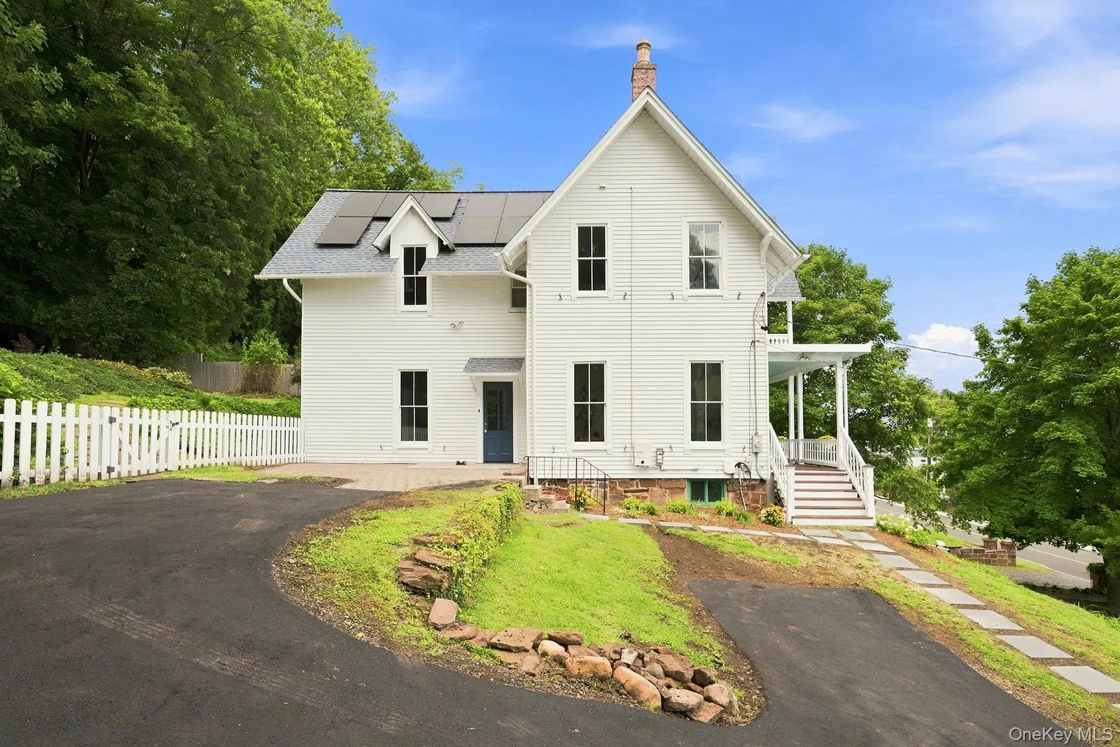 75 River Road, Orangetown, NY, 4 Bedrooms Bedrooms, 8 Rooms Rooms,1 BathroomBathrooms,Residential,For Rent,River,0,1035077 75 River Road, Orangetown, NY, 4 Bedrooms Bedrooms, 8 Rooms Rooms,1 BathroomBathrooms,Residential,For Rent,River,0,1035077