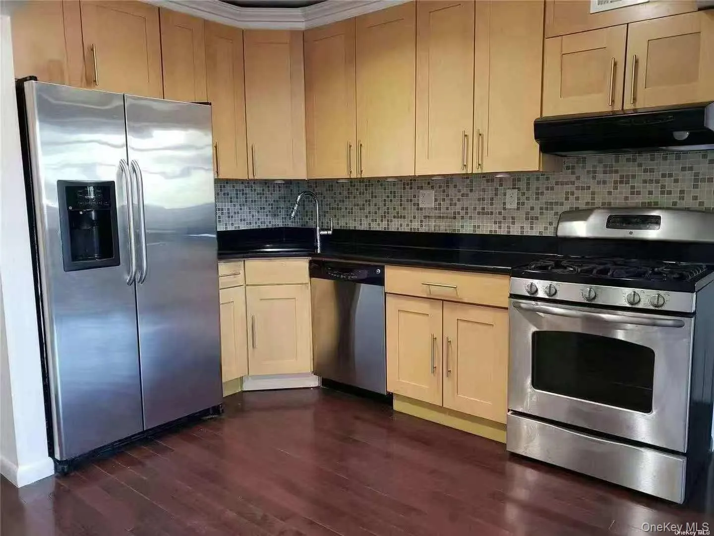 36-41 169th Street, New York, NY, 2 Bedrooms Bedrooms, 5 Rooms Rooms,2 BathroomsBathrooms,Residential,For Rent,169th,0,1035079 36-41 169th Street, New York, NY, 2 Bedrooms Bedrooms, 5 Rooms Rooms,2 BathroomsBathrooms,Residential,For Rent,169th,0,1035079