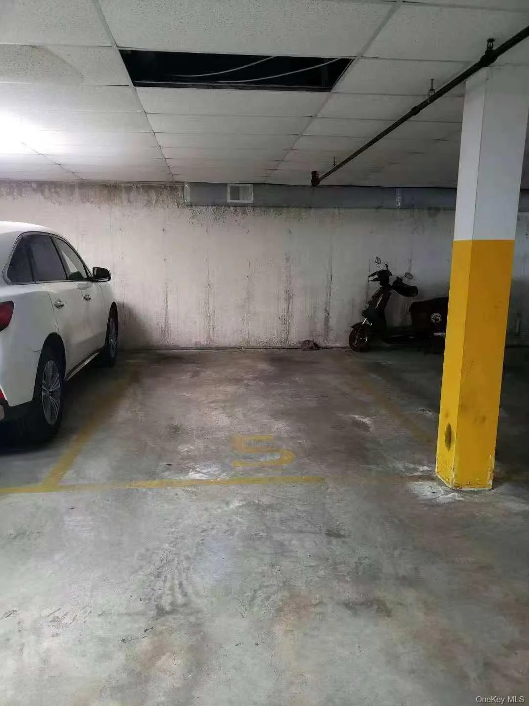 36-41 169th Street, New York, NY, 2 Bedrooms Bedrooms, 5 Rooms Rooms,2 BathroomsBathrooms,Residential,For Rent,169th,0,1035079 36-41 169th Street, New York, NY, 2 Bedrooms Bedrooms, 5 Rooms Rooms,2 BathroomsBathrooms,Residential,For Rent,169th,0,1035079