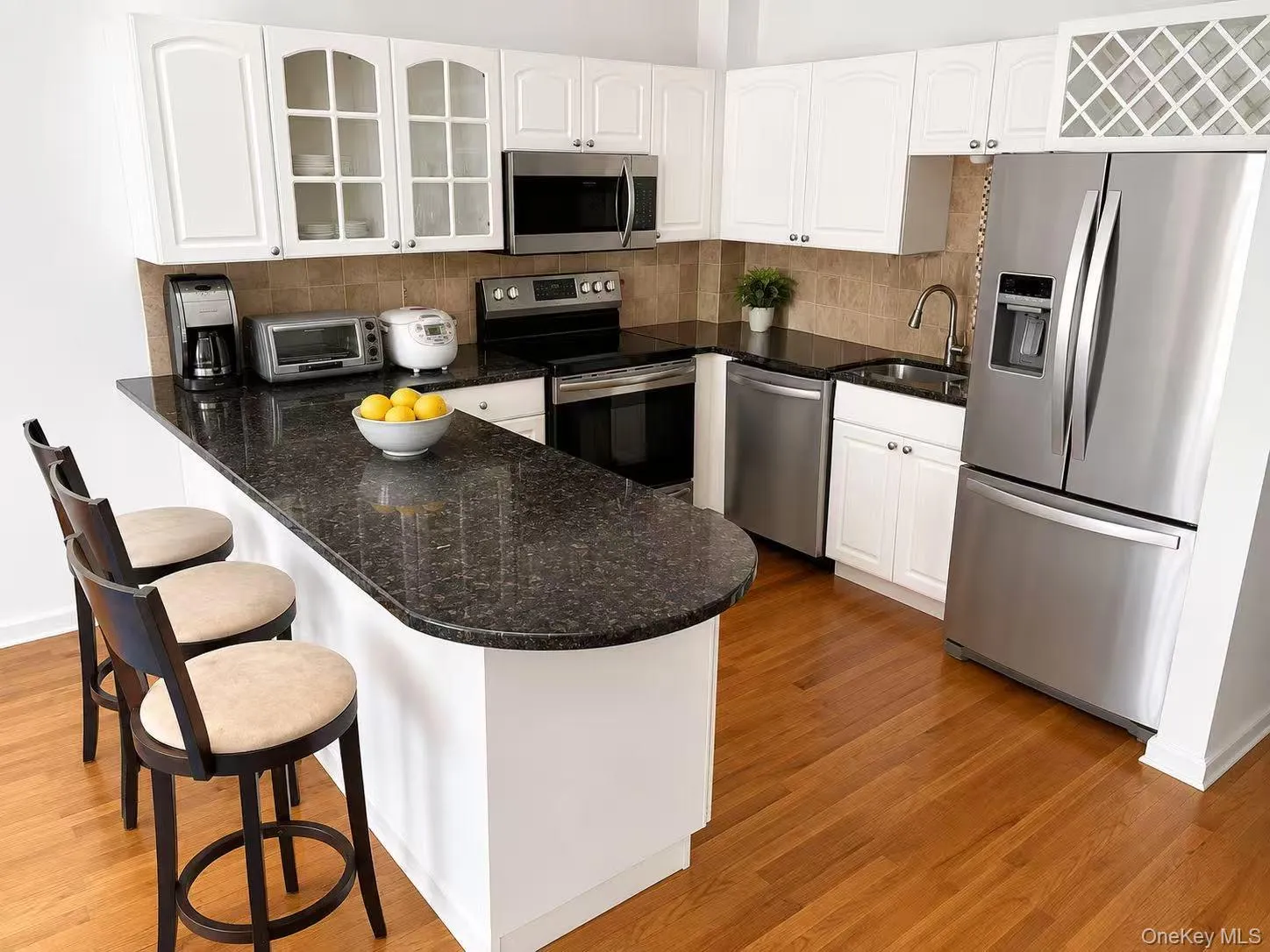 625 shore Road, Long Beach, NY, 2 Bedrooms Bedrooms, 4 Rooms Rooms,1 BathroomBathrooms,Residential Lease,For Rent,shore,0,1035080 625 shore Road, Long Beach, NY, 2 Bedrooms Bedrooms, 4 Rooms Rooms,1 BathroomBathrooms,Residential Lease,For Rent,shore,0,1035080