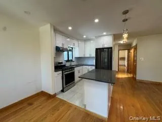 161-34 28th Avenue, New York, NY, 2 Bedrooms Bedrooms, 4 Rooms Rooms,1 BathroomBathrooms,Residential Lease,For Rent,28th,0,1035082 161-34 28th Avenue, New York, NY, 2 Bedrooms Bedrooms, 4 Rooms Rooms,1 BathroomBathrooms,Residential Lease,For Rent,28th,0,1035082