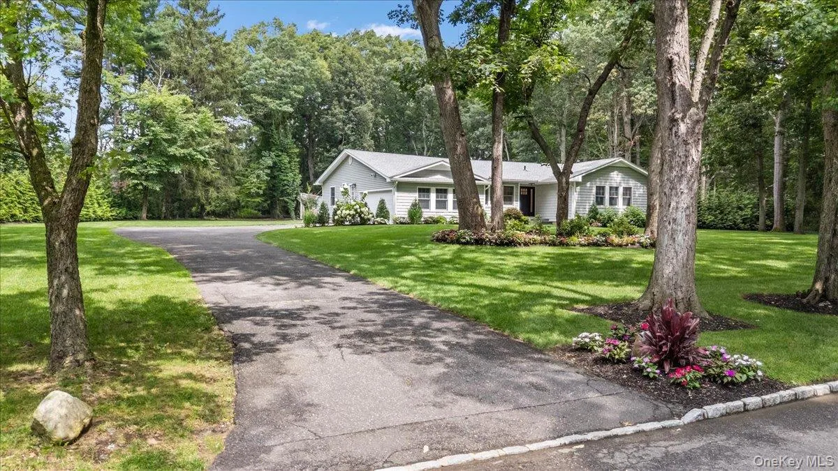 23 Overlook Drive, Oyster Bay, NY, 4 Bedrooms Bedrooms, 8 Rooms Rooms,2 BathroomsBathrooms,Residential,For Rent,Overlook,0,1035088 23 Overlook Drive, Oyster Bay, NY, 4 Bedrooms Bedrooms, 8 Rooms Rooms,2 BathroomsBathrooms,Residential,For Rent,Overlook,0,1035088