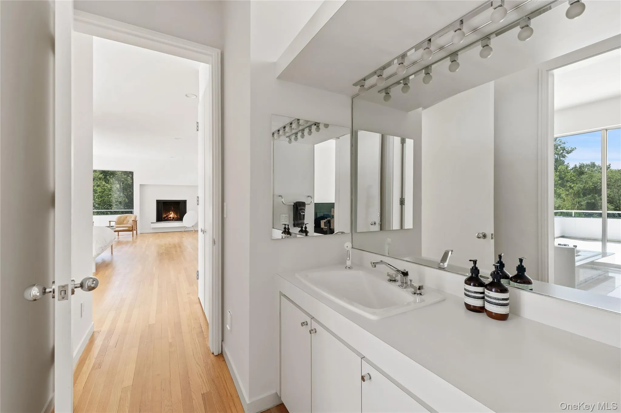 10 Dogwood Hills Road, Pound Ridge, NY, 5 Bedrooms Bedrooms, 10 Rooms Rooms,4 BathroomsBathrooms,Residential,For Rent,Dogwood Hills,0,1035090 10 Dogwood Hills Road, Pound Ridge, NY, 5 Bedrooms Bedrooms, 10 Rooms Rooms,4 BathroomsBathrooms,Residential,For Rent,Dogwood Hills,0,1035090