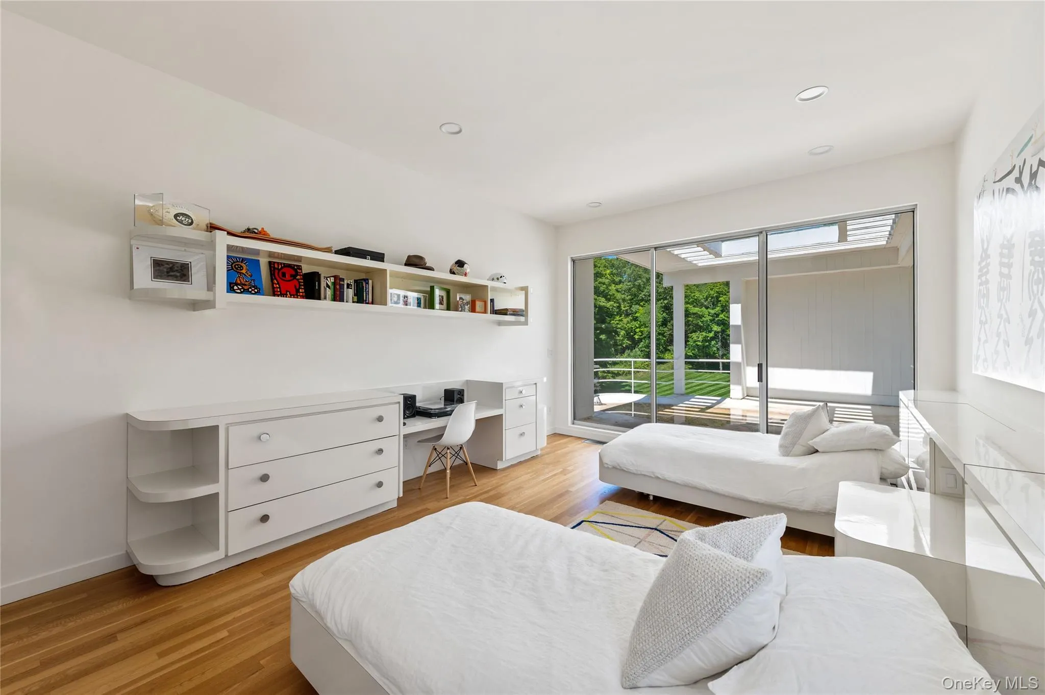 10 Dogwood Hills Road, Pound Ridge, NY, 5 Bedrooms Bedrooms, 10 Rooms Rooms,4 BathroomsBathrooms,Residential,For Rent,Dogwood Hills,0,1035090 10 Dogwood Hills Road, Pound Ridge, NY, 5 Bedrooms Bedrooms, 10 Rooms Rooms,4 BathroomsBathrooms,Residential,For Rent,Dogwood Hills,0,1035090