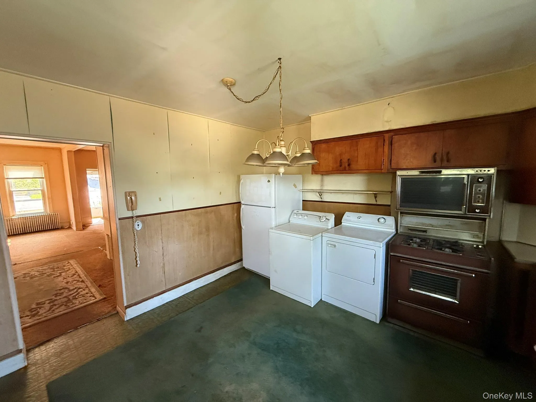 117 Clove Avenue, Haverstraw, NY, 3 Bedrooms Bedrooms, 7 Rooms Rooms,1 BathroomBathrooms,Residential,For Rent,Clove,0,1035092 117 Clove Avenue, Haverstraw, NY, 3 Bedrooms Bedrooms, 7 Rooms Rooms,1 BathroomBathrooms,Residential,For Rent,Clove,0,1035092