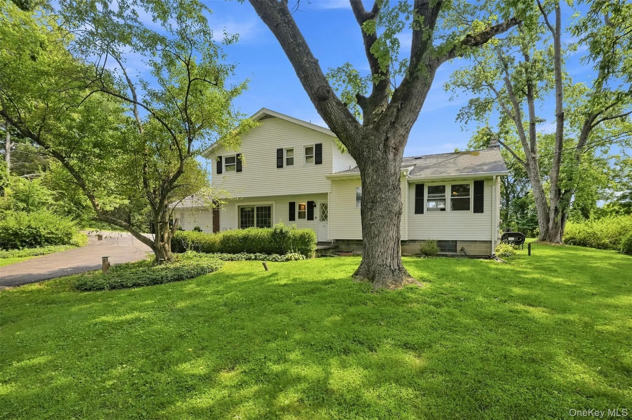 575 Lucas Avenue Extension, Hurley, NY, 4 Bedrooms Bedrooms, 8 Rooms Rooms,2 BathroomsBathrooms,Residential,For Rent,Lucas Avenue,0,1035094 575 Lucas Avenue Extension, Hurley, NY, 4 Bedrooms Bedrooms, 8 Rooms Rooms,2 BathroomsBathrooms,Residential,For Rent,Lucas Avenue,0,1035094