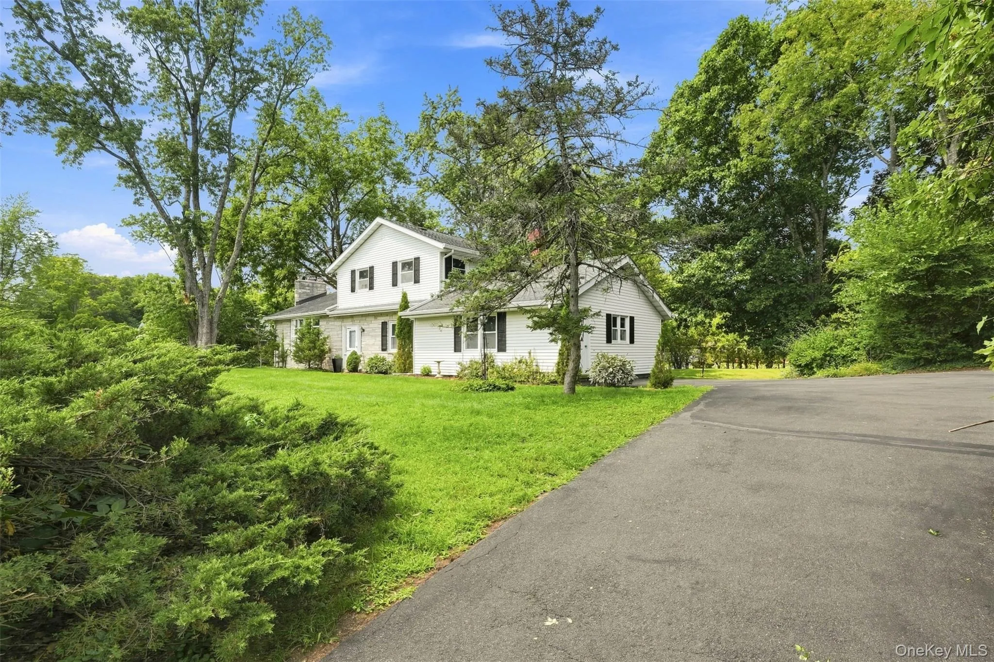 575 Lucas Avenue Extension, Hurley, NY, 4 Bedrooms Bedrooms, 8 Rooms Rooms,2 BathroomsBathrooms,Residential,For Rent,Lucas Avenue,0,1035094 575 Lucas Avenue Extension, Hurley, NY, 4 Bedrooms Bedrooms, 8 Rooms Rooms,2 BathroomsBathrooms,Residential,For Rent,Lucas Avenue,0,1035094