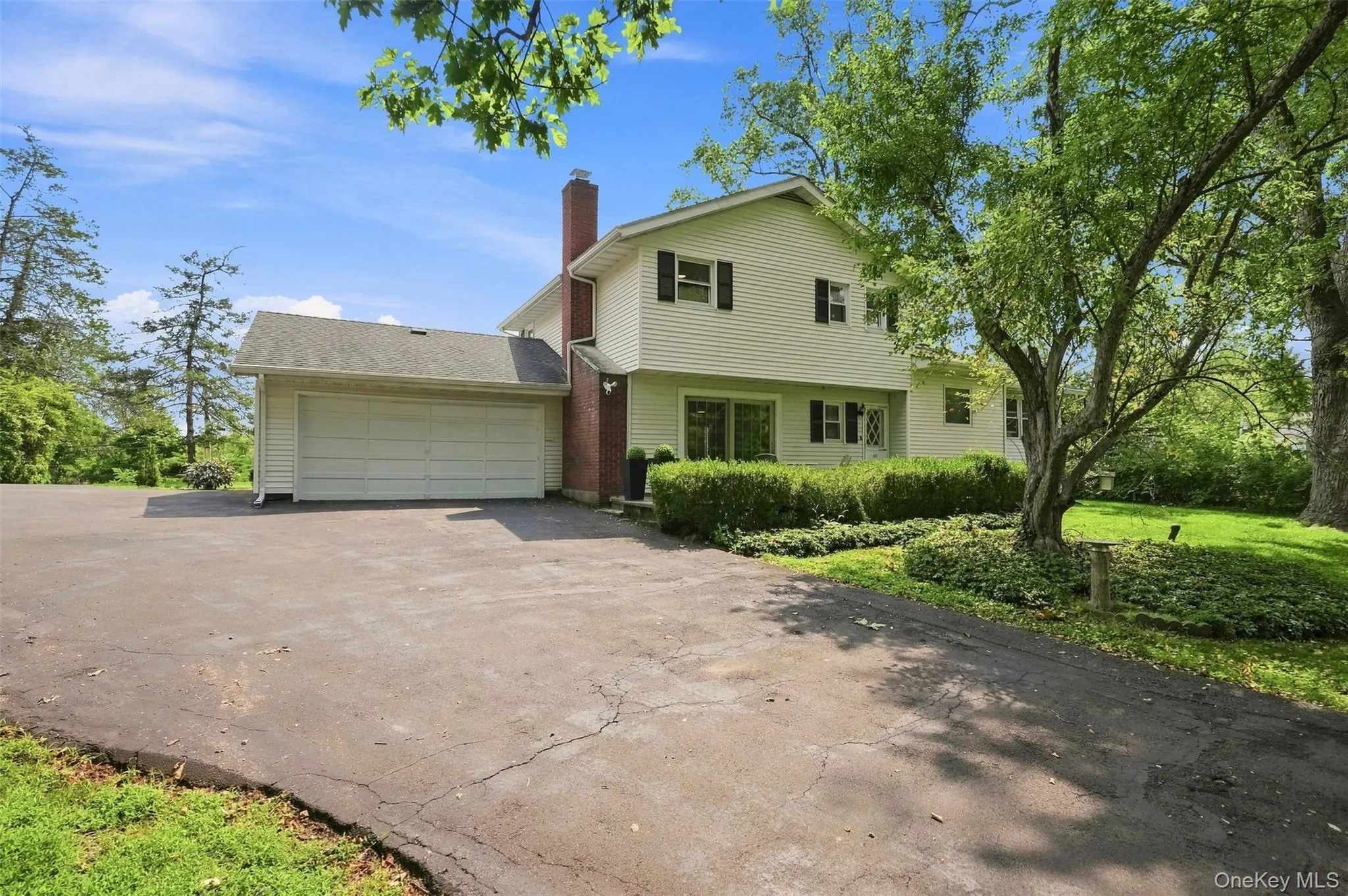 575 Lucas Avenue Extension, Hurley, NY, 4 Bedrooms Bedrooms, 8 Rooms Rooms,2 BathroomsBathrooms,Residential,For Rent,Lucas Avenue,0,1035094 575 Lucas Avenue Extension, Hurley, NY, 4 Bedrooms Bedrooms, 8 Rooms Rooms,2 BathroomsBathrooms,Residential,For Rent,Lucas Avenue,0,1035094