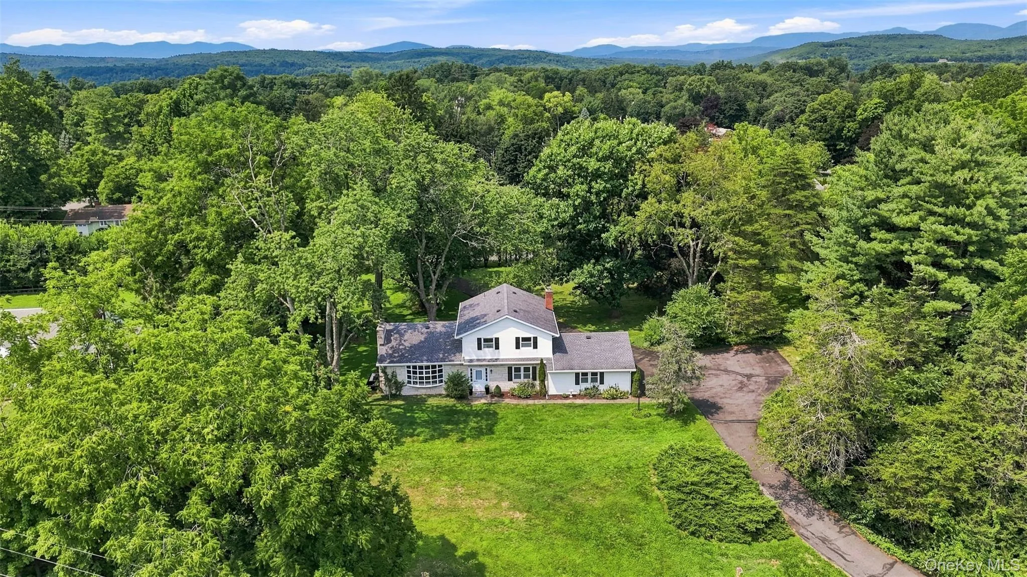 575 Lucas Avenue Extension, Hurley, NY, 4 Bedrooms Bedrooms, 8 Rooms Rooms,2 BathroomsBathrooms,Residential,For Rent,Lucas Avenue,0,1035094 575 Lucas Avenue Extension, Hurley, NY, 4 Bedrooms Bedrooms, 8 Rooms Rooms,2 BathroomsBathrooms,Residential,For Rent,Lucas Avenue,0,1035094