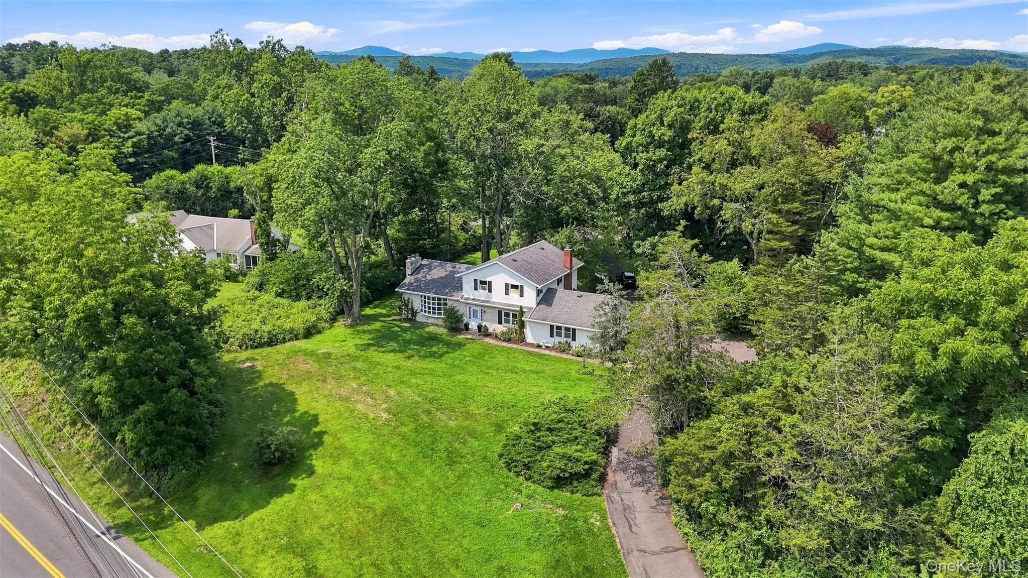 575 Lucas Avenue Extension, Hurley, NY, 4 Bedrooms Bedrooms, 8 Rooms Rooms,2 BathroomsBathrooms,Residential,For Rent,Lucas Avenue,0,1035094 575 Lucas Avenue Extension, Hurley, NY, 4 Bedrooms Bedrooms, 8 Rooms Rooms,2 BathroomsBathrooms,Residential,For Rent,Lucas Avenue,0,1035094