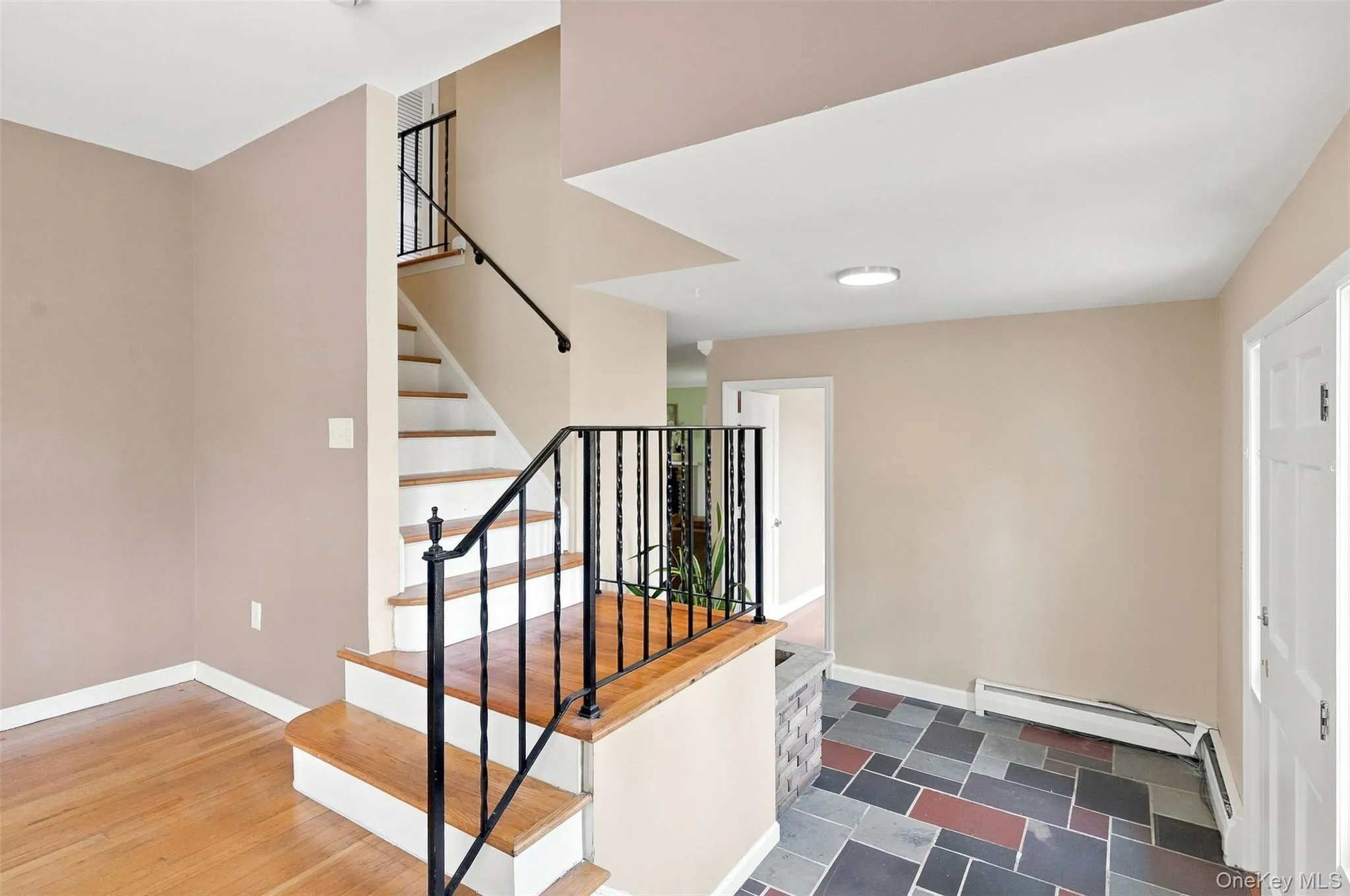 575 Lucas Avenue Extension, Hurley, NY, 4 Bedrooms Bedrooms, 8 Rooms Rooms,2 BathroomsBathrooms,Residential,For Rent,Lucas Avenue,0,1035094 575 Lucas Avenue Extension, Hurley, NY, 4 Bedrooms Bedrooms, 8 Rooms Rooms,2 BathroomsBathrooms,Residential,For Rent,Lucas Avenue,0,1035094