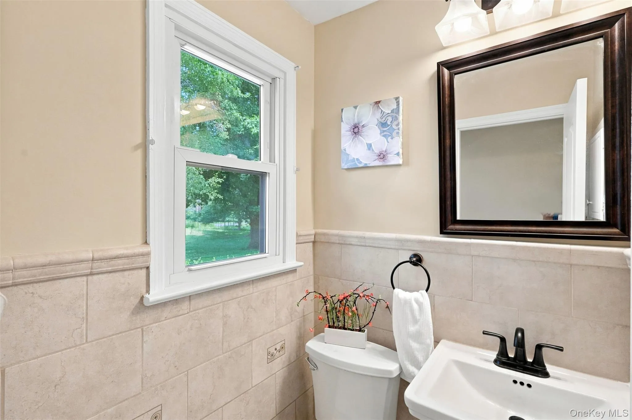 575 Lucas Avenue Extension, Hurley, NY, 4 Bedrooms Bedrooms, 8 Rooms Rooms,2 BathroomsBathrooms,Residential,For Rent,Lucas Avenue,0,1035094 575 Lucas Avenue Extension, Hurley, NY, 4 Bedrooms Bedrooms, 8 Rooms Rooms,2 BathroomsBathrooms,Residential,For Rent,Lucas Avenue,0,1035094