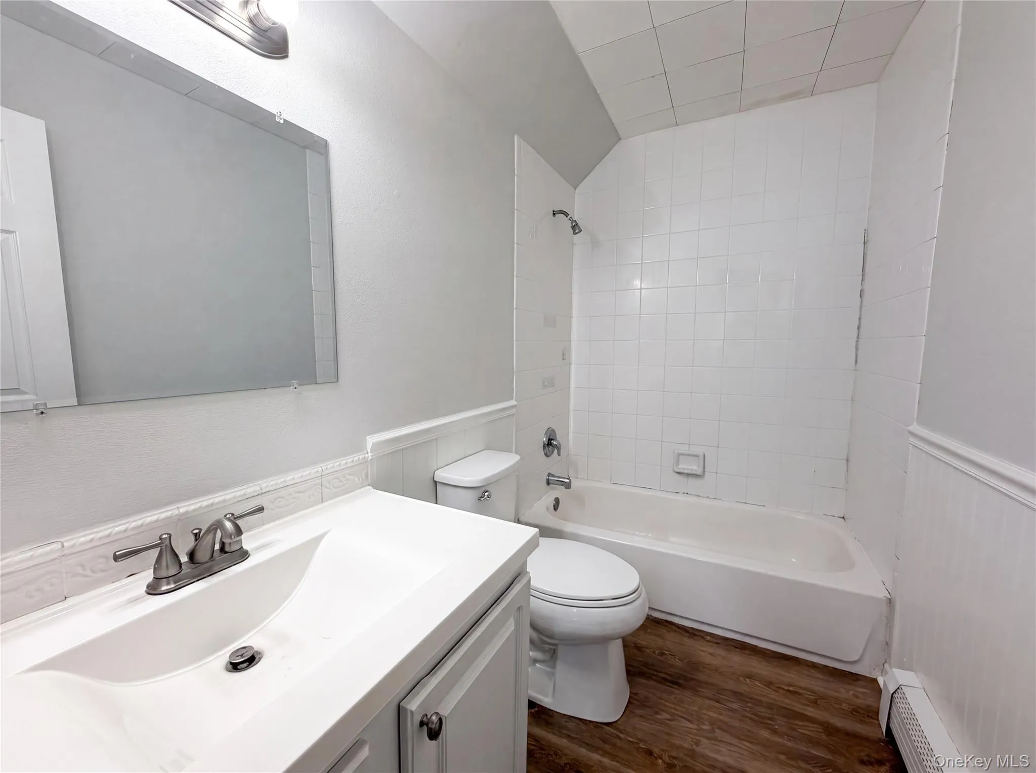 166 Moriches Avenue, Brookhaven, NY, 3 Bedrooms Bedrooms, 25 Rooms Rooms,2 BathroomsBathrooms,Residential,For Rent,Moriches,0,1035096 166 Moriches Avenue, Brookhaven, NY, 3 Bedrooms Bedrooms, 25 Rooms Rooms,2 BathroomsBathrooms,Residential,For Rent,Moriches,0,1035096