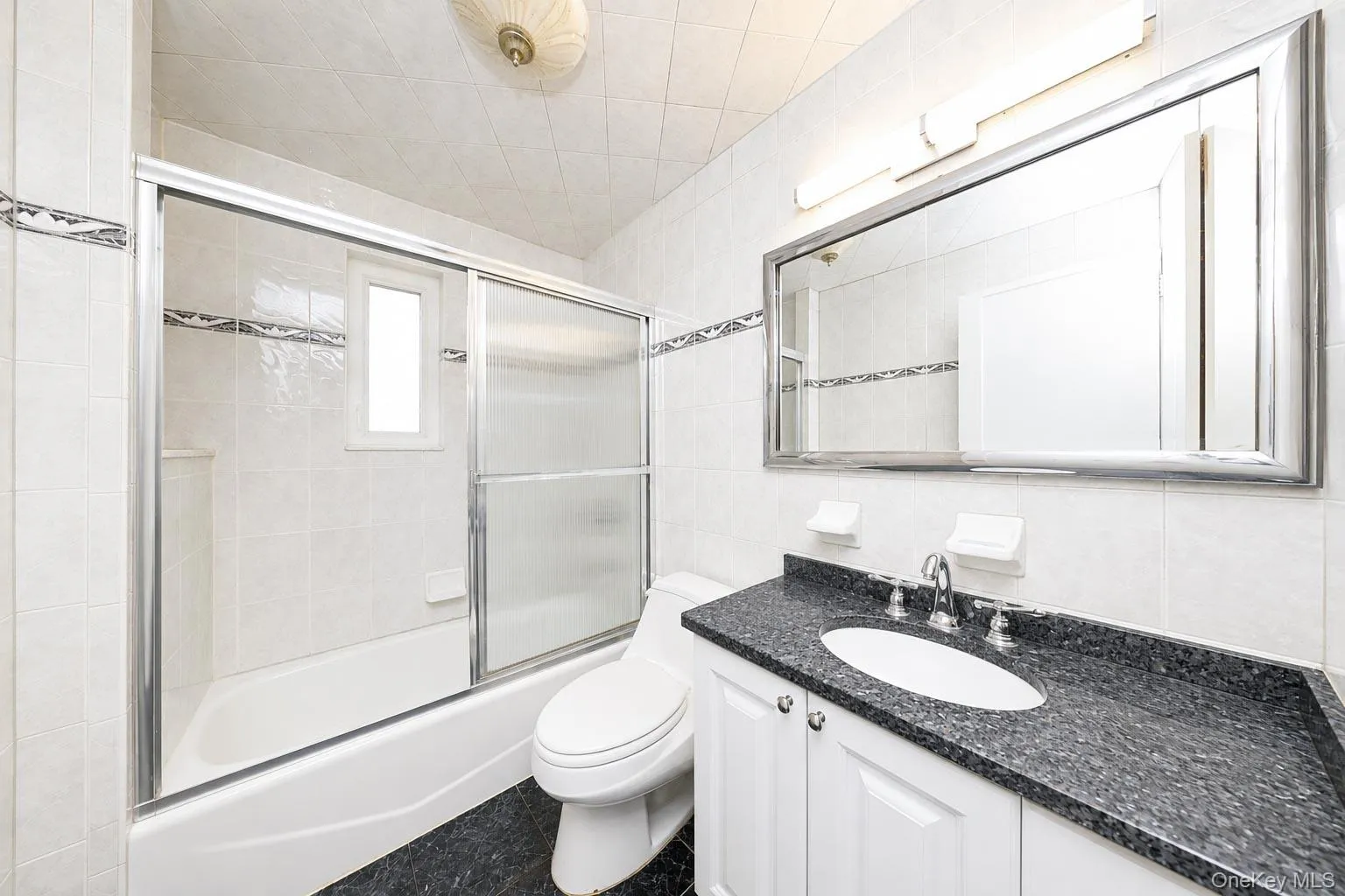 63-16 76th Street, New York, NY, 3 Bedrooms Bedrooms, 6 Rooms Rooms,1 BathroomBathrooms,Residential,For Rent,76th,0,1035097 63-16 76th Street, New York, NY, 3 Bedrooms Bedrooms, 6 Rooms Rooms,1 BathroomBathrooms,Residential,For Rent,76th,0,1035097