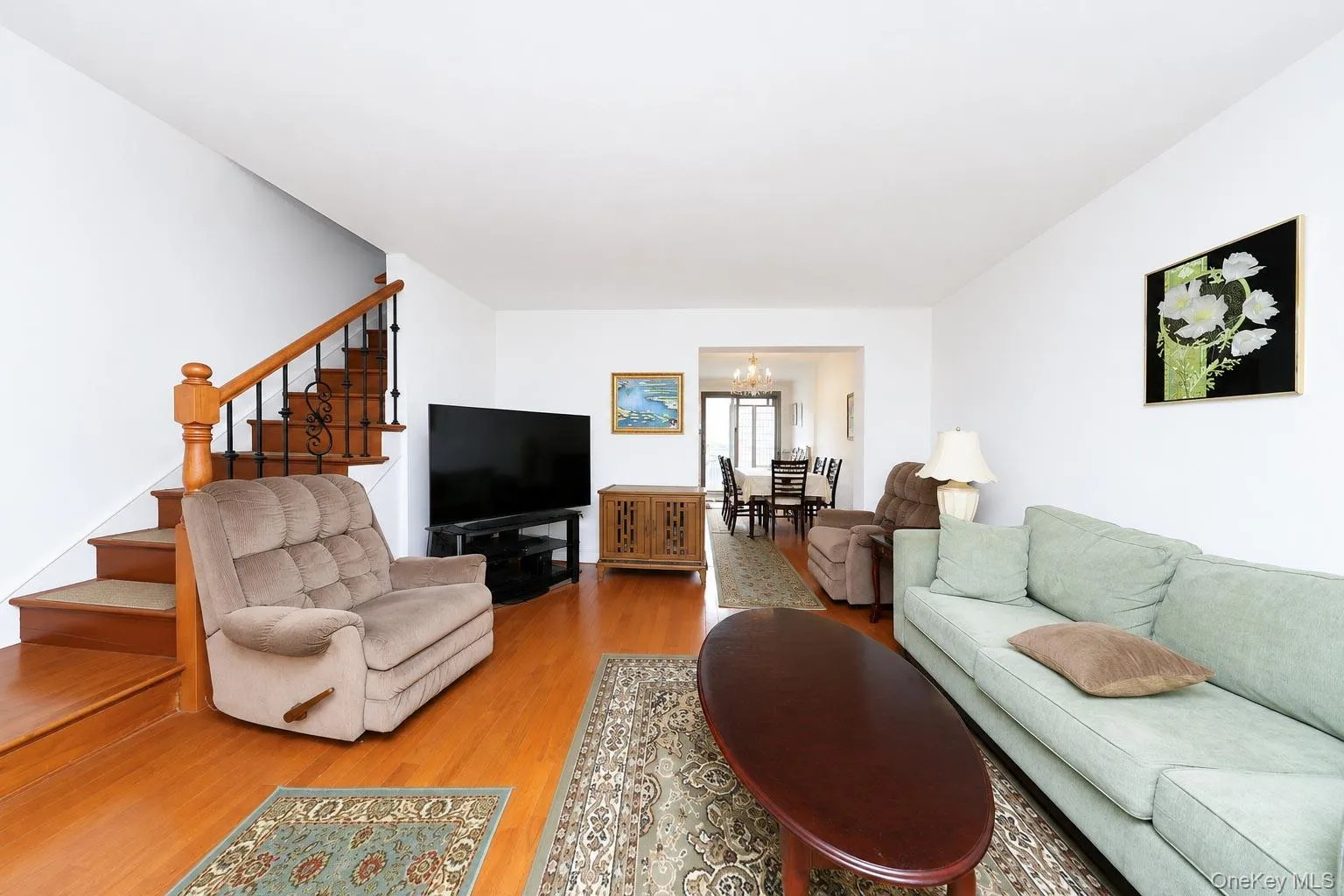 63-16 76th Street, New York, NY, 3 Bedrooms Bedrooms, 6 Rooms Rooms,1 BathroomBathrooms,Residential,For Rent,76th,0,1035097 63-16 76th Street, New York, NY, 3 Bedrooms Bedrooms, 6 Rooms Rooms,1 BathroomBathrooms,Residential,For Rent,76th,0,1035097