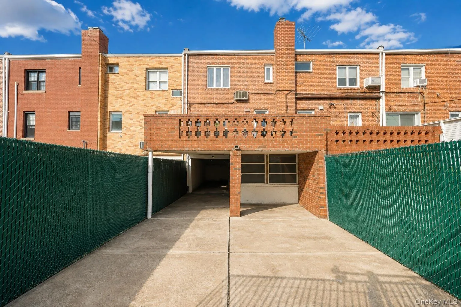 63-16 76th Street, New York, NY, 3 Bedrooms Bedrooms, 6 Rooms Rooms,1 BathroomBathrooms,Residential,For Rent,76th,0,1035097 63-16 76th Street, New York, NY, 3 Bedrooms Bedrooms, 6 Rooms Rooms,1 BathroomBathrooms,Residential,For Rent,76th,0,1035097