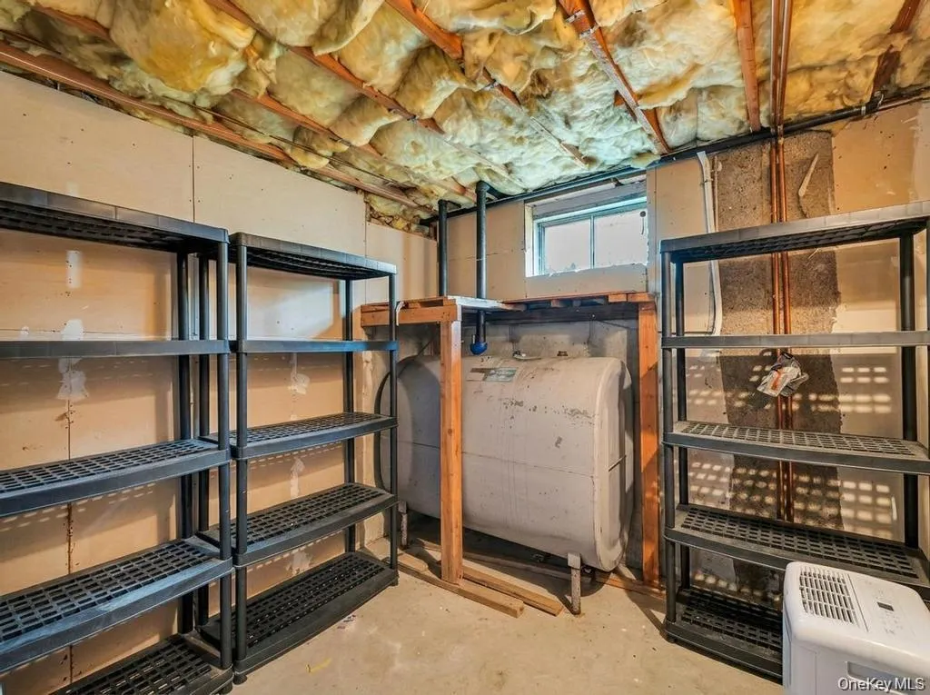 43 Comus Road, Brookhaven, NY, 3 Bedrooms Bedrooms, 5 Rooms Rooms,2 BathroomsBathrooms,Residential,For Rent,Comus,0,1035100 43 Comus Road, Brookhaven, NY, 3 Bedrooms Bedrooms, 5 Rooms Rooms,2 BathroomsBathrooms,Residential,For Rent,Comus,0,1035100