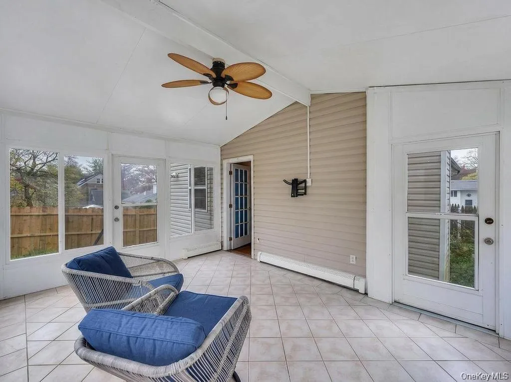 43 Comus Road, Brookhaven, NY, 3 Bedrooms Bedrooms, 5 Rooms Rooms,2 BathroomsBathrooms,Residential,For Rent,Comus,0,1035100 43 Comus Road, Brookhaven, NY, 3 Bedrooms Bedrooms, 5 Rooms Rooms,2 BathroomsBathrooms,Residential,For Rent,Comus,0,1035100