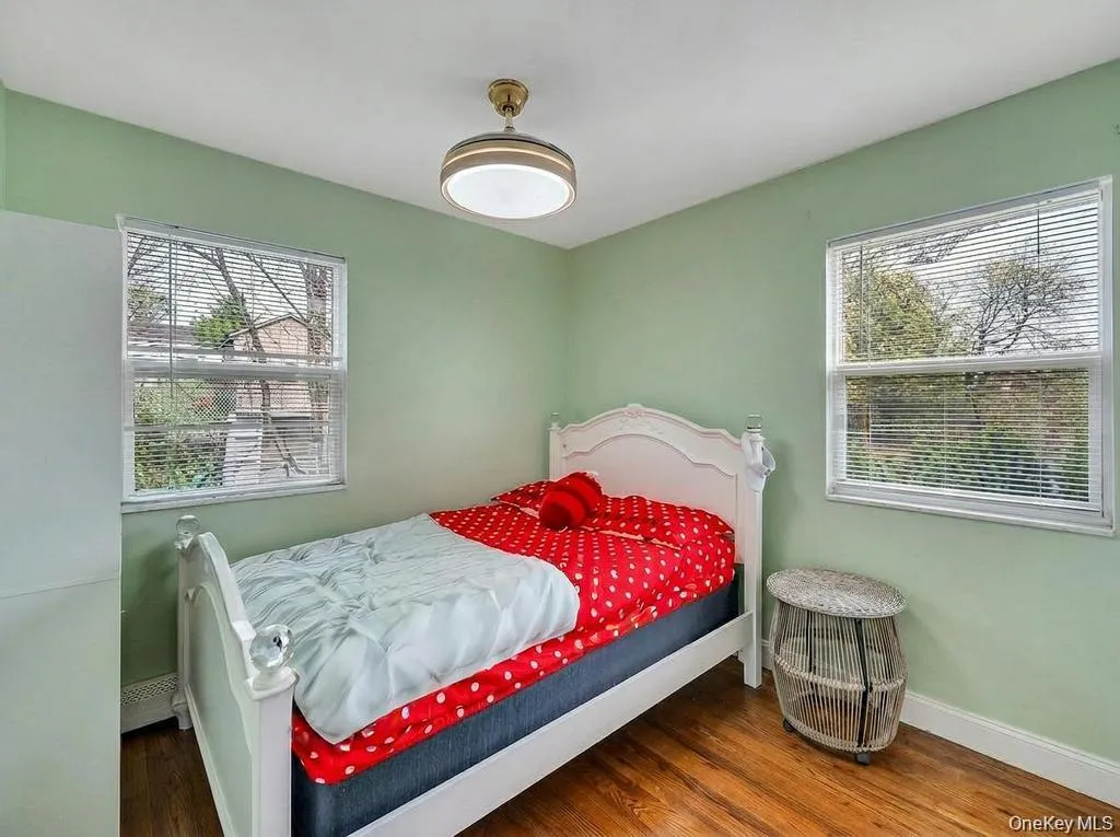 43 Comus Road, Brookhaven, NY, 3 Bedrooms Bedrooms, 5 Rooms Rooms,2 BathroomsBathrooms,Residential,For Rent,Comus,0,1035100 43 Comus Road, Brookhaven, NY, 3 Bedrooms Bedrooms, 5 Rooms Rooms,2 BathroomsBathrooms,Residential,For Rent,Comus,0,1035100