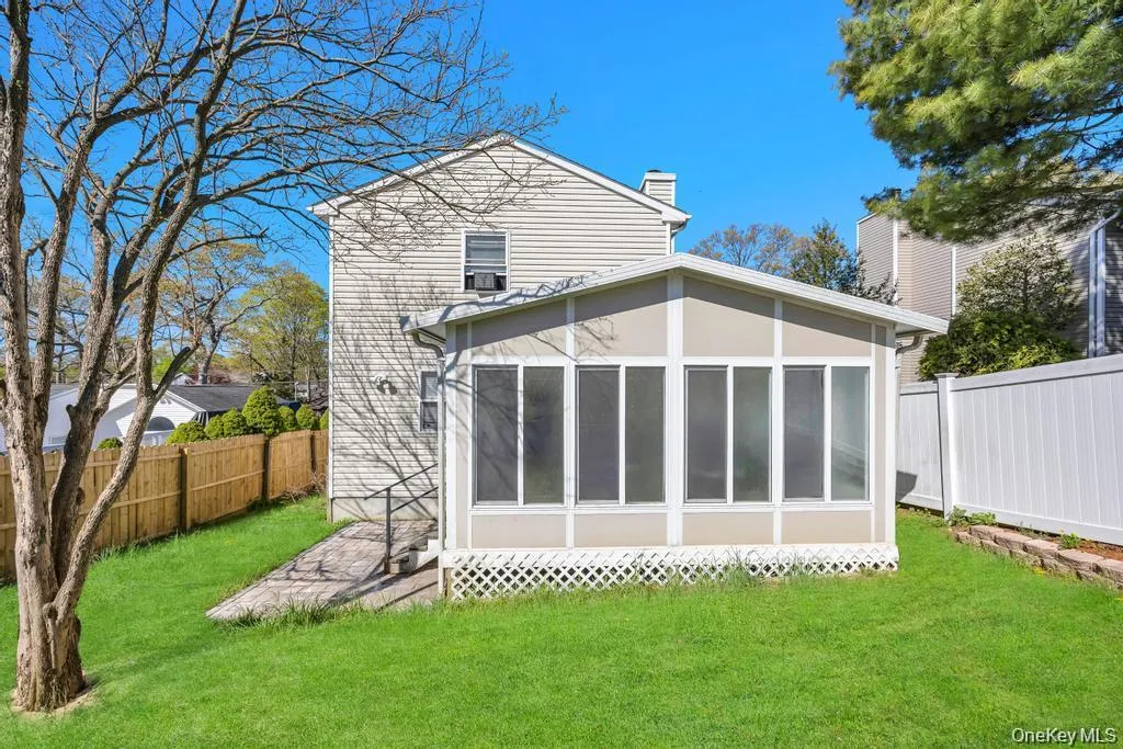 43 Comus Road, Brookhaven, NY, 3 Bedrooms Bedrooms, 5 Rooms Rooms,2 BathroomsBathrooms,Residential,For Rent,Comus,0,1035100 43 Comus Road, Brookhaven, NY, 3 Bedrooms Bedrooms, 5 Rooms Rooms,2 BathroomsBathrooms,Residential,For Rent,Comus,0,1035100