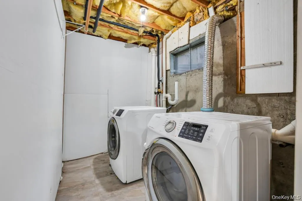 43 Comus Road, Brookhaven, NY, 3 Bedrooms Bedrooms, 5 Rooms Rooms,2 BathroomsBathrooms,Residential,For Rent,Comus,0,1035100 43 Comus Road, Brookhaven, NY, 3 Bedrooms Bedrooms, 5 Rooms Rooms,2 BathroomsBathrooms,Residential,For Rent,Comus,0,1035100