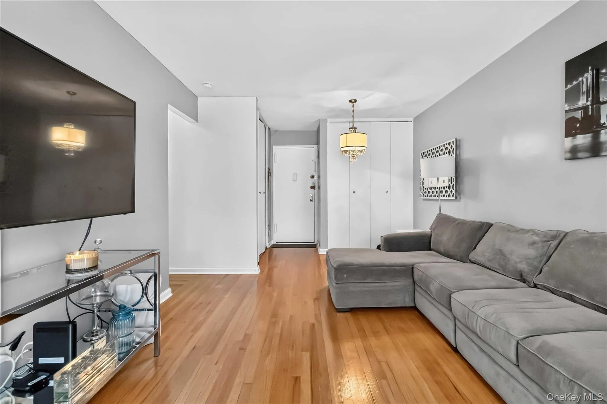 665 Thwaites Place, New York, NY, 2 Bedrooms Bedrooms, 6 Rooms Rooms,1 BathroomBathrooms,Residential,For Rent,Thwaites,0,1035102 665 Thwaites Place, New York, NY, 2 Bedrooms Bedrooms, 6 Rooms Rooms,1 BathroomBathrooms,Residential,For Rent,Thwaites,0,1035102