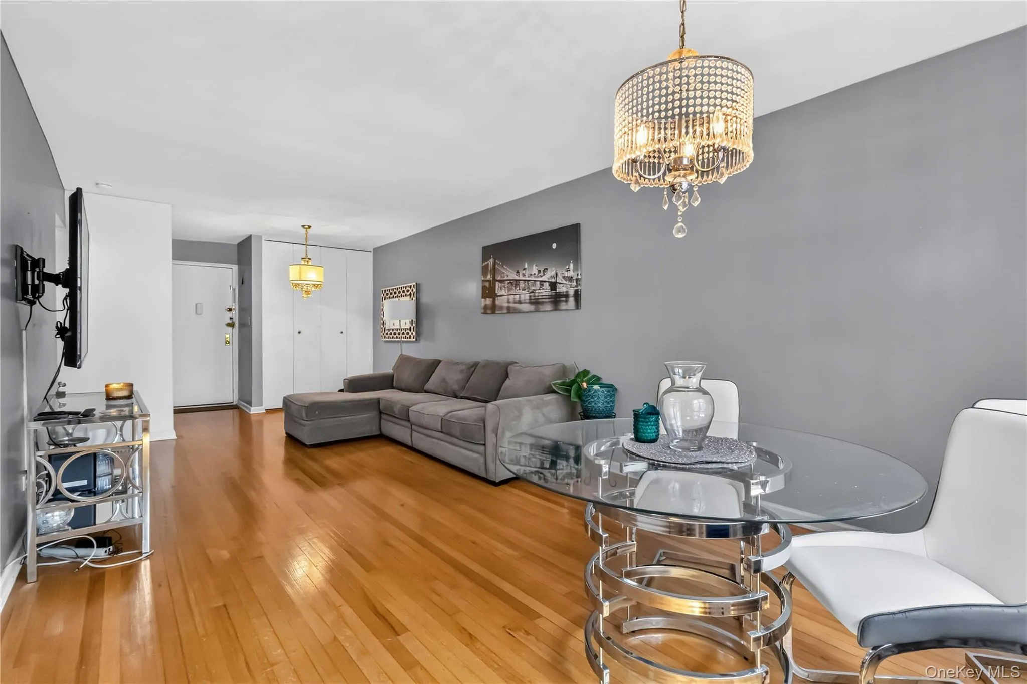 665 Thwaites Place, New York, NY, 2 Bedrooms Bedrooms, 6 Rooms Rooms,1 BathroomBathrooms,Residential,For Rent,Thwaites,0,1035102 665 Thwaites Place, New York, NY, 2 Bedrooms Bedrooms, 6 Rooms Rooms,1 BathroomBathrooms,Residential,For Rent,Thwaites,0,1035102