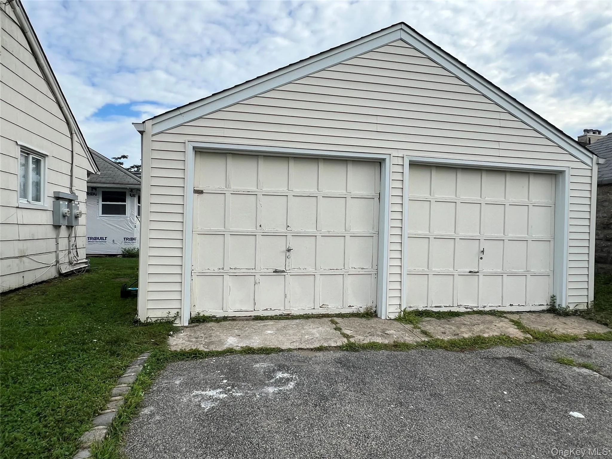 40 Firwood Road, North Hempstead, NY, 1 Bedroom Bedrooms, 3 Rooms Rooms,1 BathroomBathrooms,Residential Lease,For Rent,Firwood,0,1035105 40 Firwood Road, North Hempstead, NY, 1 Bedroom Bedrooms, 3 Rooms Rooms,1 BathroomBathrooms,Residential Lease,For Rent,Firwood,0,1035105