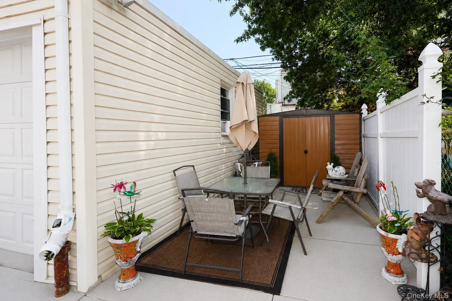 7333 71st Place, New York, NY, 3 Bedrooms Bedrooms, 6 Rooms Rooms,1 BathroomBathrooms,Residential,For Rent,71st,0,1035116 7333 71st Place, New York, NY, 3 Bedrooms Bedrooms, 6 Rooms Rooms,1 BathroomBathrooms,Residential,For Rent,71st,0,1035116