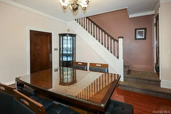 7333 71st Place, New York, NY, 3 Bedrooms Bedrooms, 6 Rooms Rooms,1 BathroomBathrooms,Residential,For Rent,71st,0,1035116 7333 71st Place, New York, NY, 3 Bedrooms Bedrooms, 6 Rooms Rooms,1 BathroomBathrooms,Residential,For Rent,71st,0,1035116