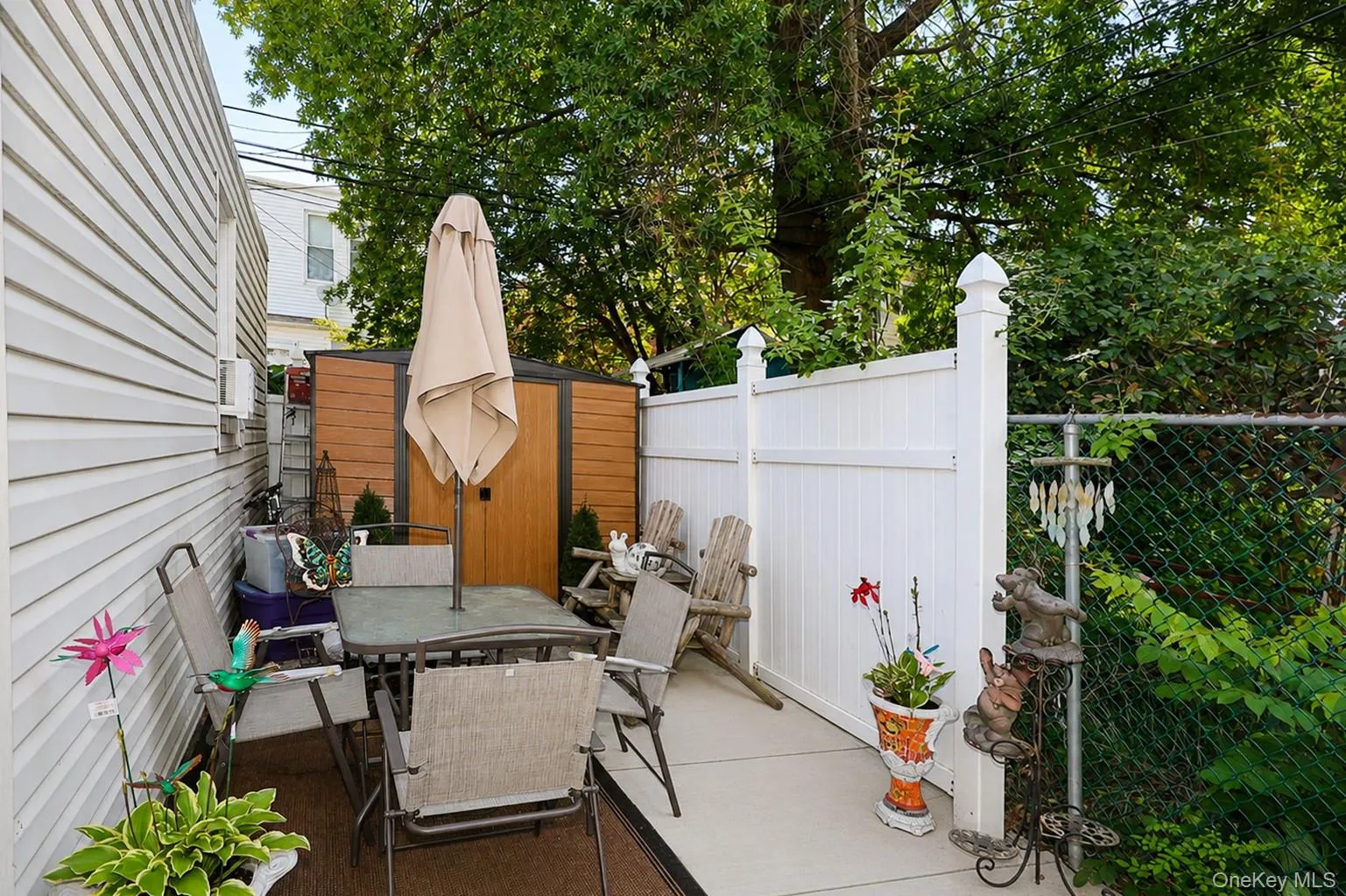 7333 71st Place, New York, NY, 3 Bedrooms Bedrooms, 6 Rooms Rooms,1 BathroomBathrooms,Residential,For Rent,71st,0,1035116 7333 71st Place, New York, NY, 3 Bedrooms Bedrooms, 6 Rooms Rooms,1 BathroomBathrooms,Residential,For Rent,71st,0,1035116