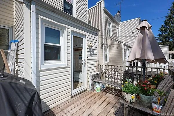 7333 71st Place, New York, NY, 3 Bedrooms Bedrooms, 6 Rooms Rooms,1 BathroomBathrooms,Residential,For Rent,71st,0,1035116 7333 71st Place, New York, NY, 3 Bedrooms Bedrooms, 6 Rooms Rooms,1 BathroomBathrooms,Residential,For Rent,71st,0,1035116