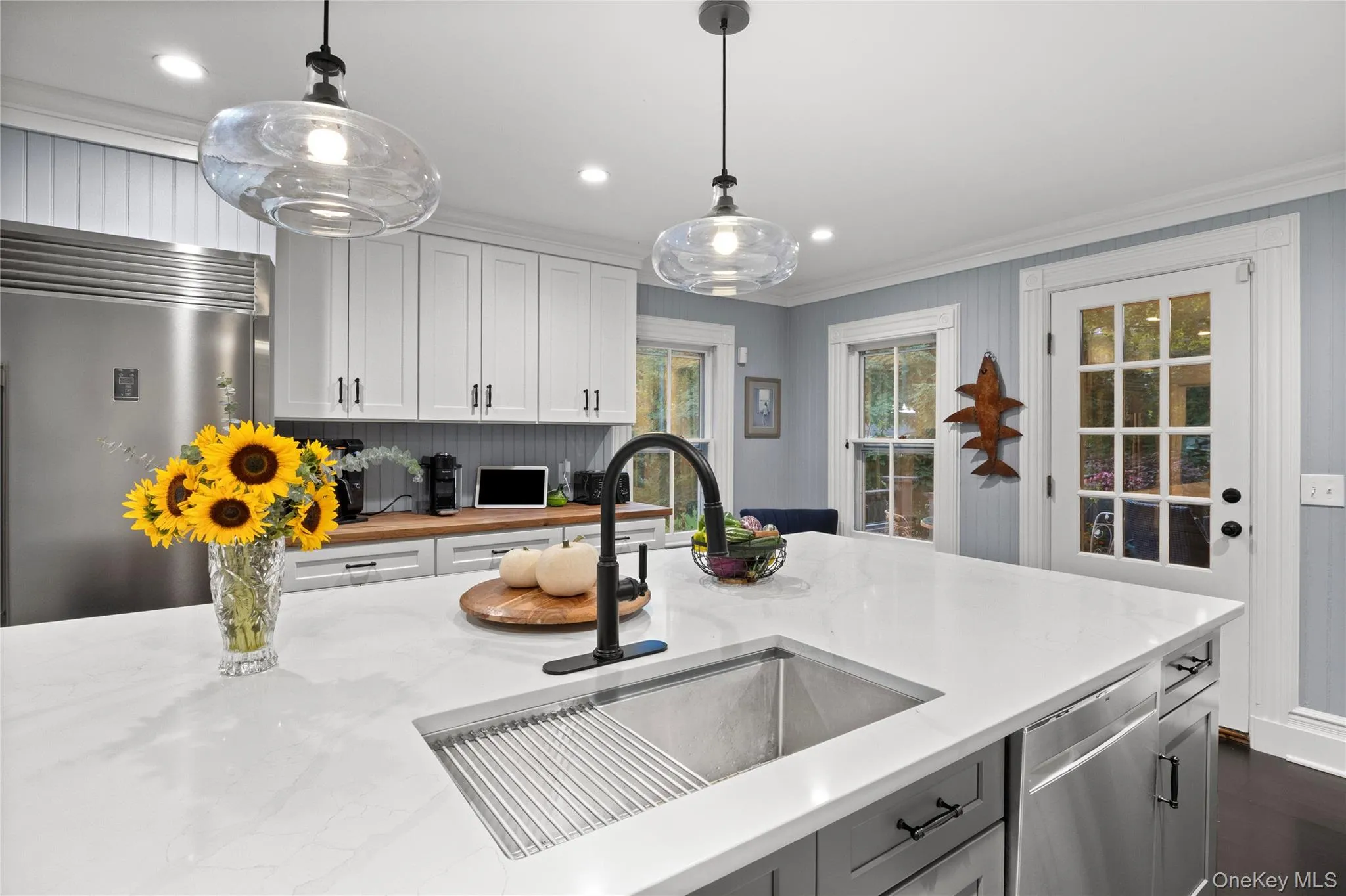 145 Shore Road, Brookhaven, NY, 4 Bedrooms Bedrooms, 9 Rooms Rooms,2 BathroomsBathrooms,Residential,For Rent,Shore,0,1035117 145 Shore Road, Brookhaven, NY, 4 Bedrooms Bedrooms, 9 Rooms Rooms,2 BathroomsBathrooms,Residential,For Rent,Shore,0,1035117