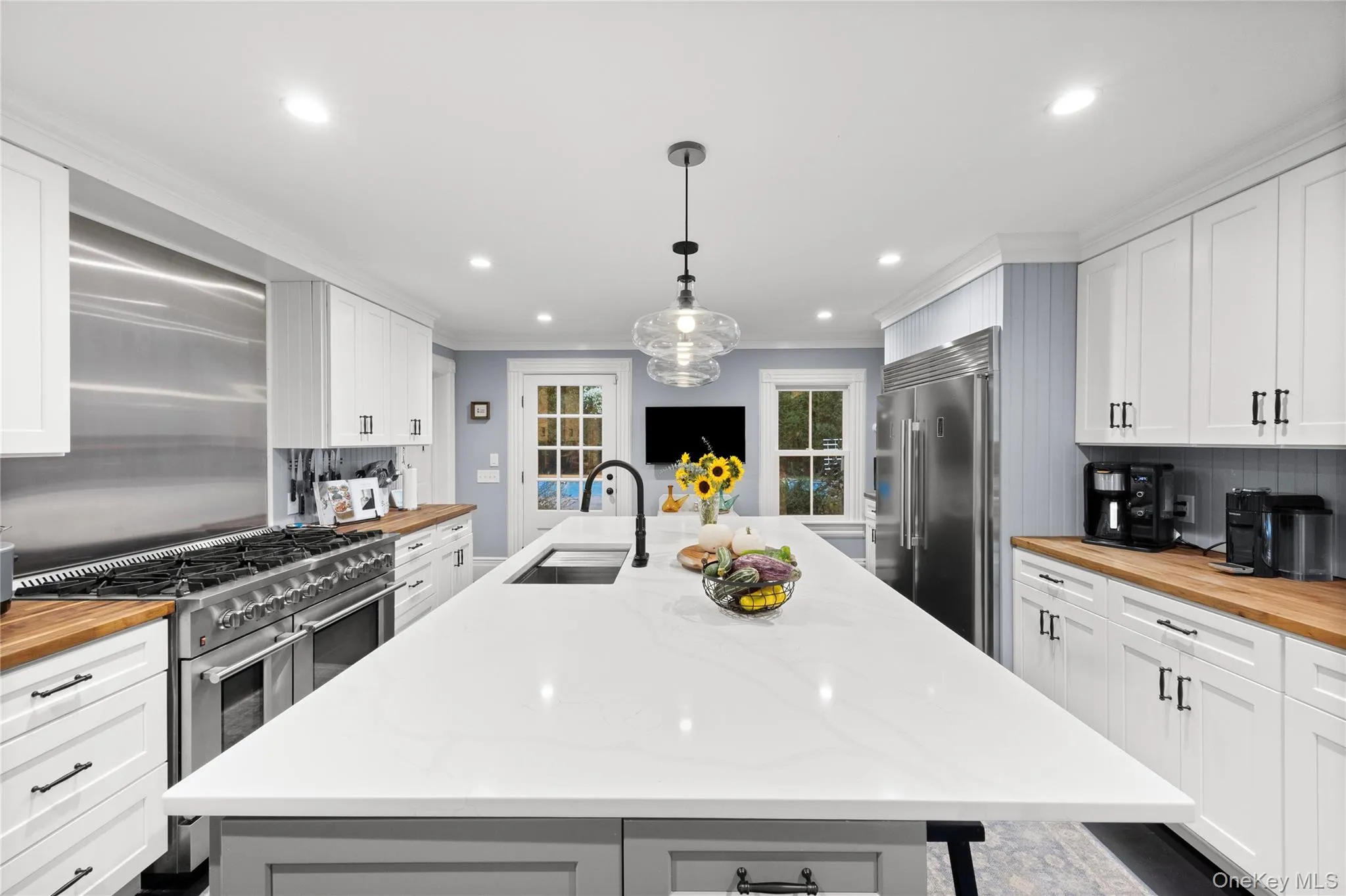 145 Shore Road, Brookhaven, NY, 4 Bedrooms Bedrooms, 9 Rooms Rooms,2 BathroomsBathrooms,Residential,For Rent,Shore,0,1035117 145 Shore Road, Brookhaven, NY, 4 Bedrooms Bedrooms, 9 Rooms Rooms,2 BathroomsBathrooms,Residential,For Rent,Shore,0,1035117