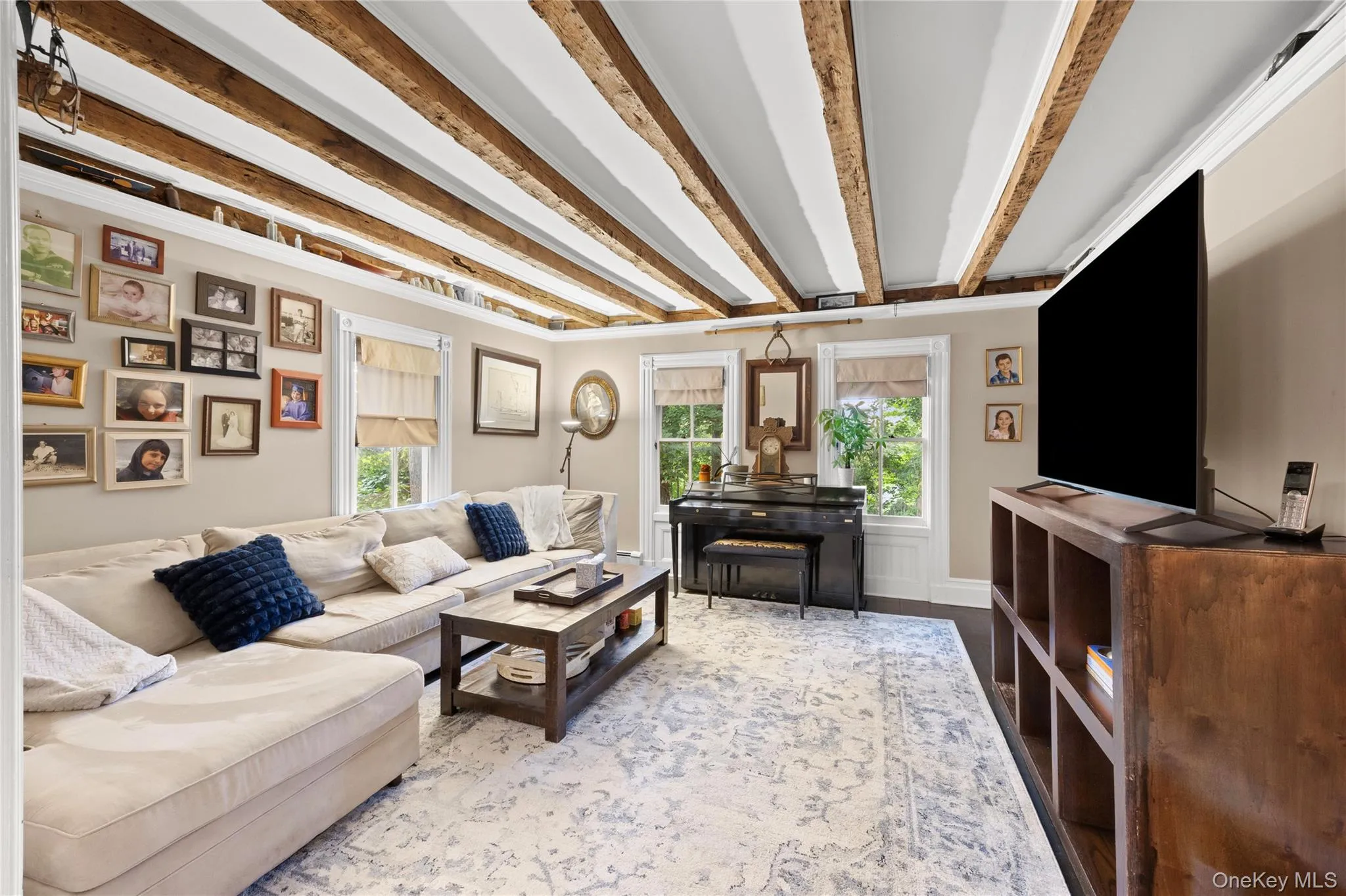 145 Shore Road, Brookhaven, NY, 4 Bedrooms Bedrooms, 9 Rooms Rooms,2 BathroomsBathrooms,Residential,For Rent,Shore,0,1035117 145 Shore Road, Brookhaven, NY, 4 Bedrooms Bedrooms, 9 Rooms Rooms,2 BathroomsBathrooms,Residential,For Rent,Shore,0,1035117
