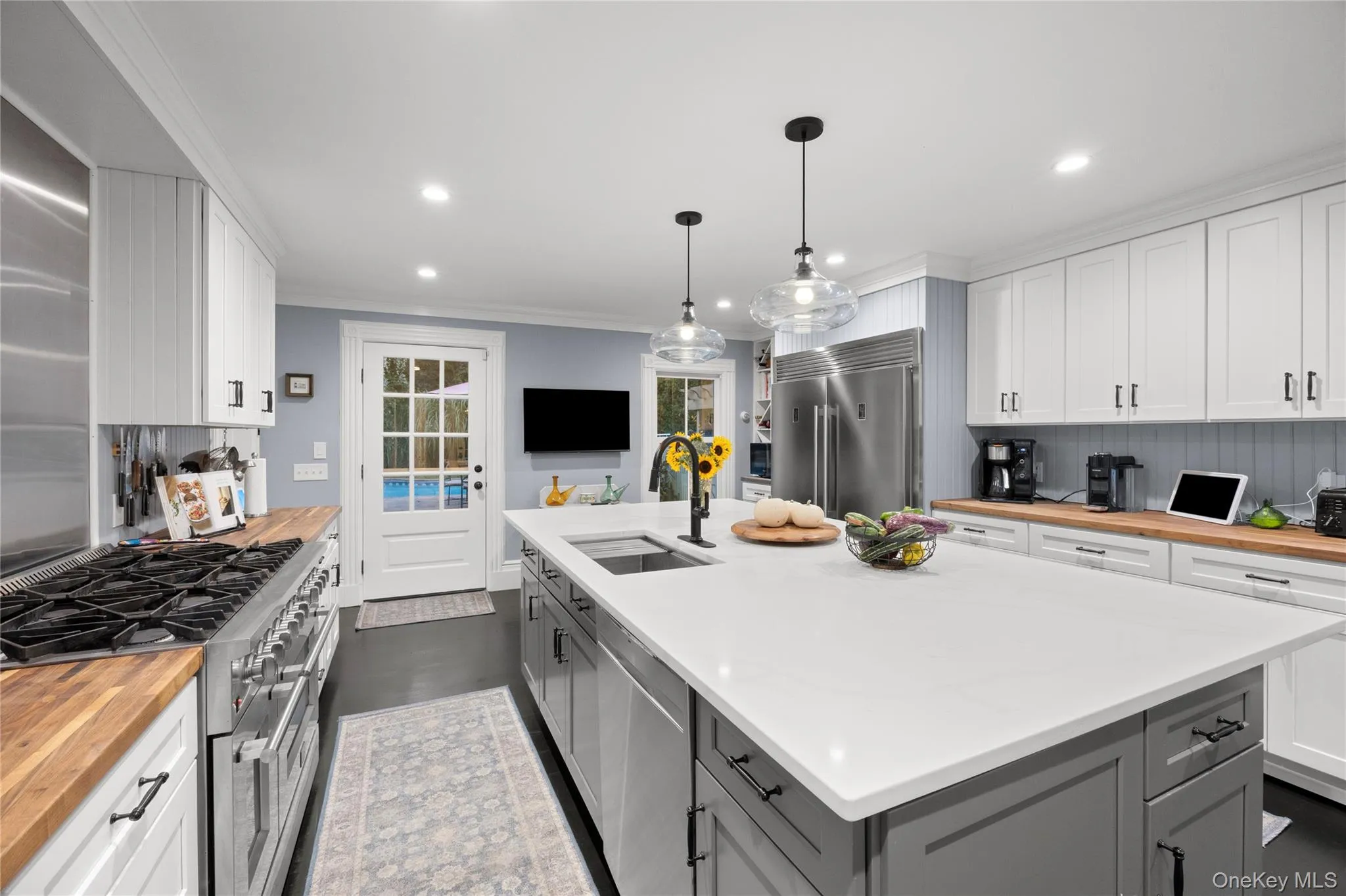 145 Shore Road, Brookhaven, NY, 4 Bedrooms Bedrooms, 9 Rooms Rooms,2 BathroomsBathrooms,Residential,For Rent,Shore,0,1035117 145 Shore Road, Brookhaven, NY, 4 Bedrooms Bedrooms, 9 Rooms Rooms,2 BathroomsBathrooms,Residential,For Rent,Shore,0,1035117