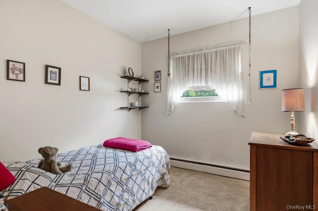 173 12th Street, Oyster Bay, NY, 3 Bedrooms Bedrooms, 7 Rooms Rooms,1 BathroomBathrooms,Residential,For Rent,12th,0,1035118 173 12th Street, Oyster Bay, NY, 3 Bedrooms Bedrooms, 7 Rooms Rooms,1 BathroomBathrooms,Residential,For Rent,12th,0,1035118